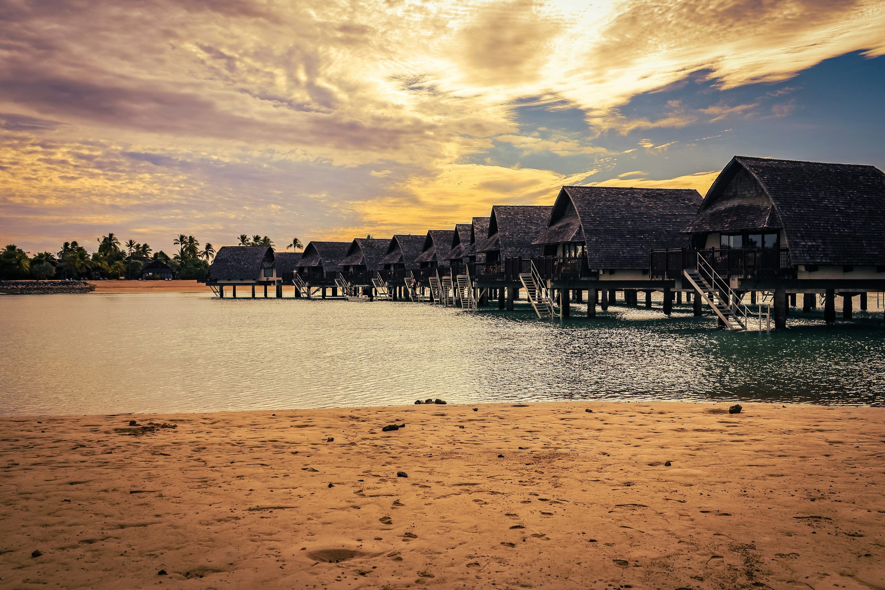 3000x2000 Overwater Bungalow Picture. Download Free Image