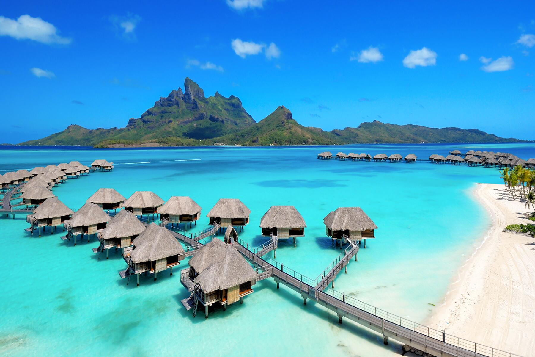1800x1200 The Best Overwater Bungalows in the World