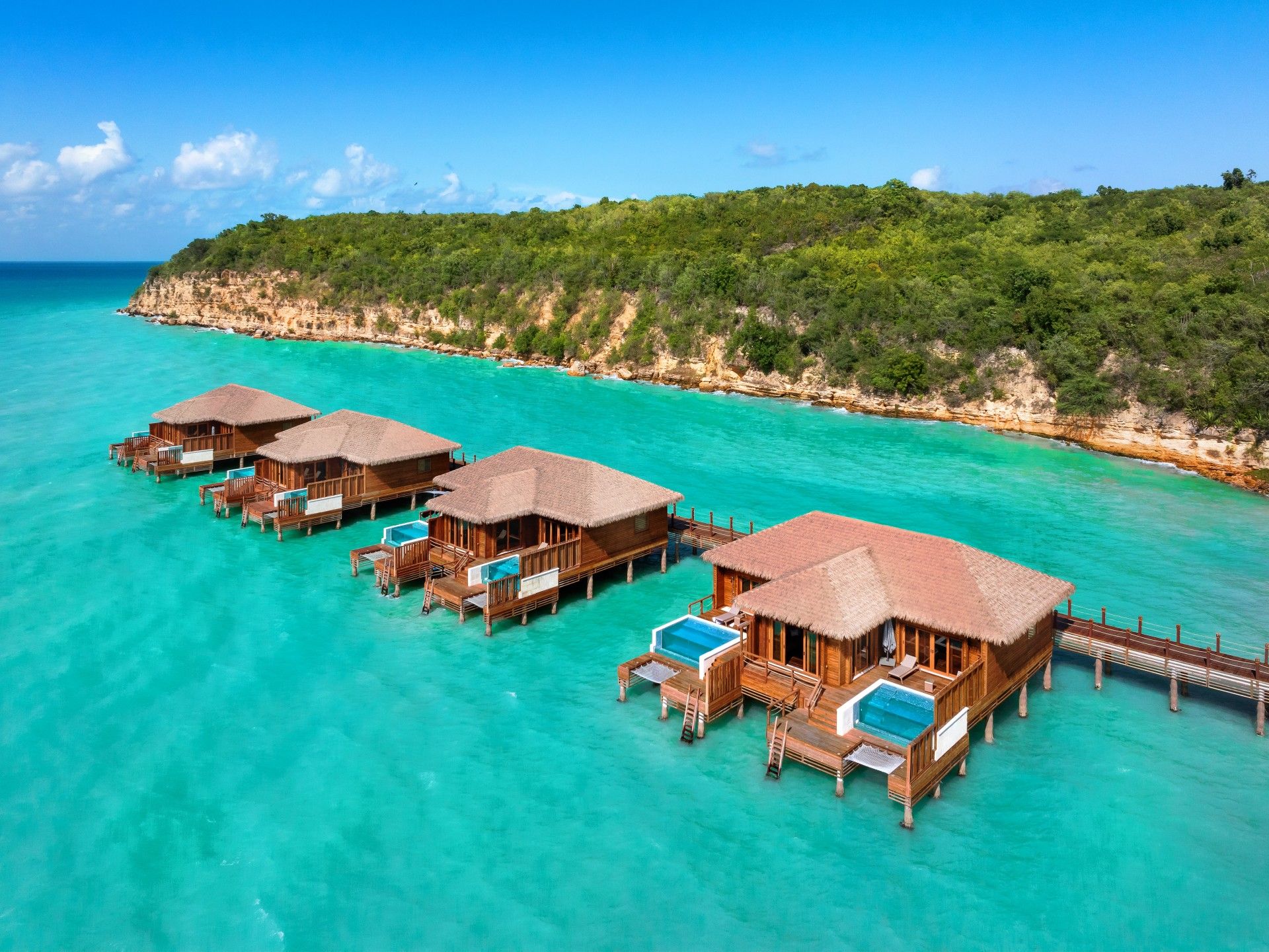 1920x1440 All Inclusive Overwater Bungalows In The Caribbean
