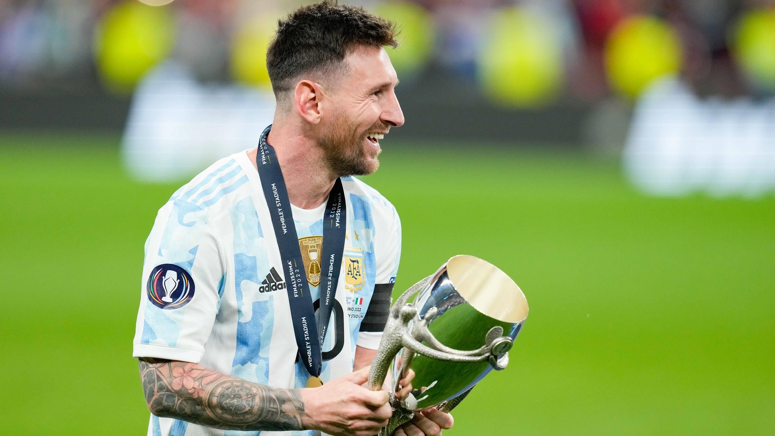 2560x1440 Lionel Messi shines as Lautaro Martinez, Angel Di Maria and Paulo Dybala goals hand Argentina Finalissima win over Italy
