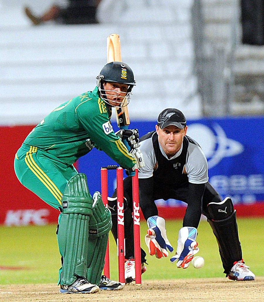 900x1030 Download Quinton De Kock Wicket Keeper Wallpaper