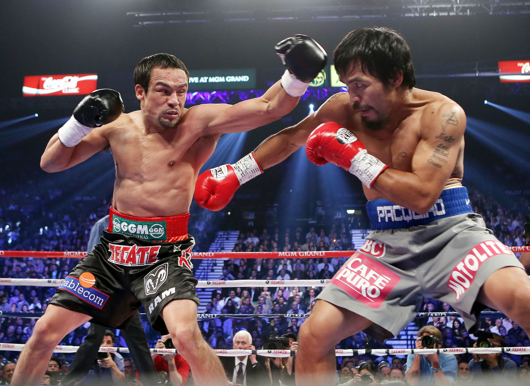 1800x1309 Legendary Boxer Juan Manuel Marquez in the ring Desktop wallpaper 1280x800