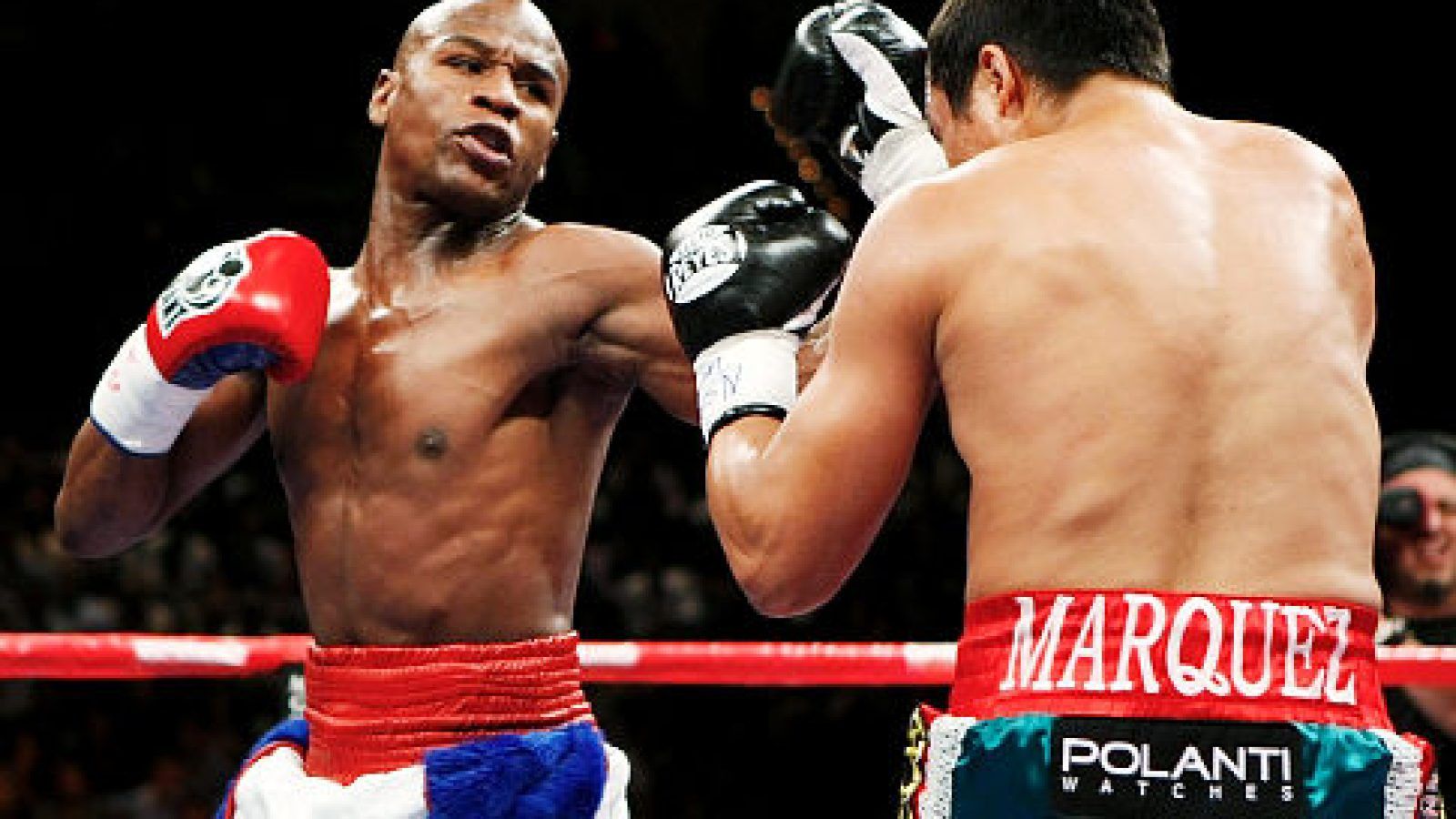 1600x900 Floyd Mayweather Jr. mauls Juan Manuel Marquez in first fight back from retirement