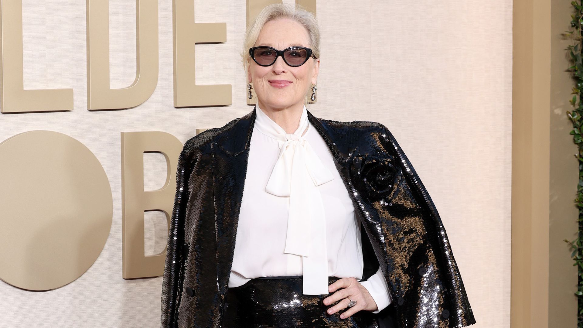 1920x1080 Meryl Streep is Serving Miranda Priestly on the Golden Globes Red Carpet
