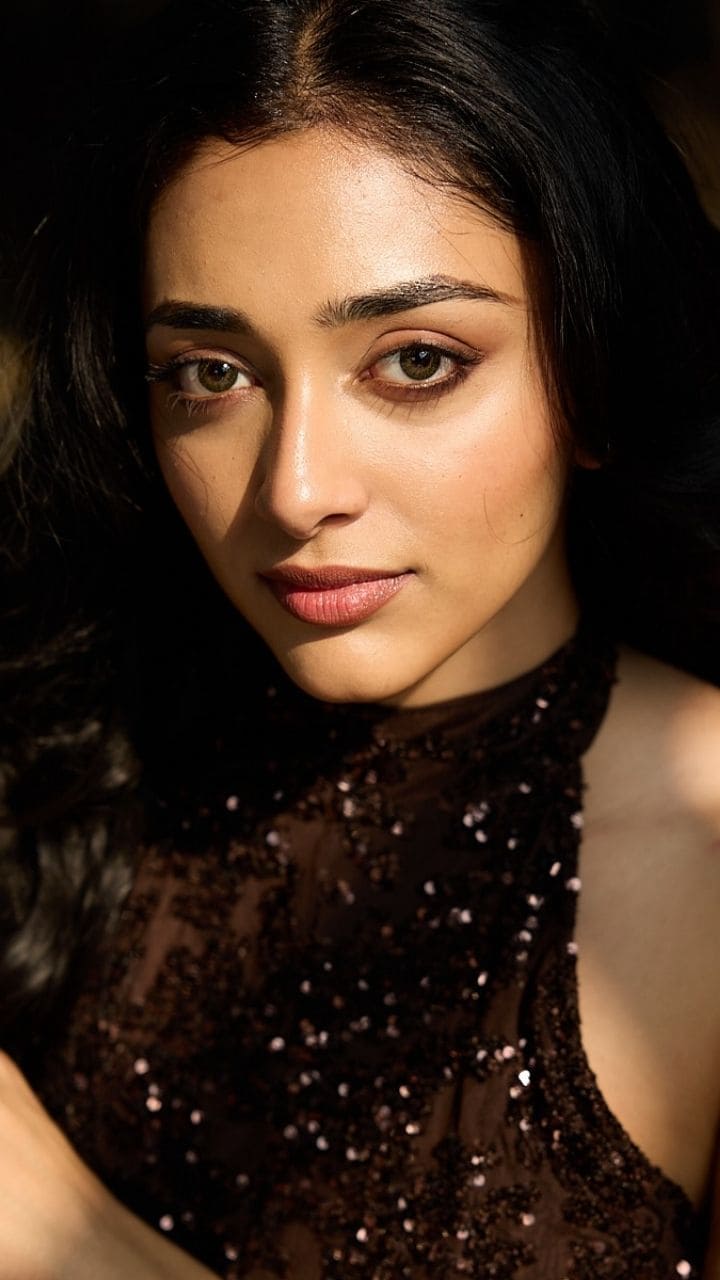720x1280 Preity Mukhundhan