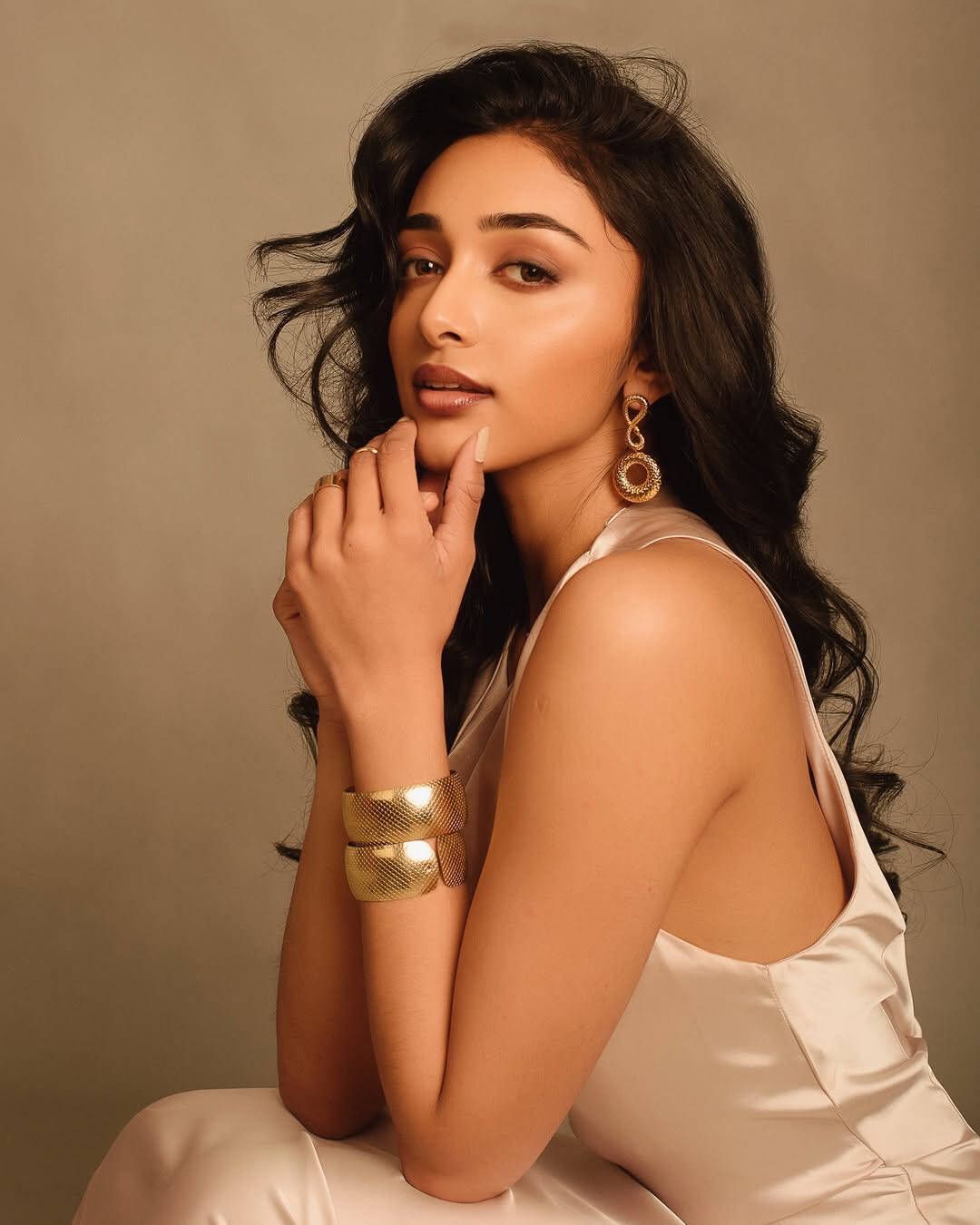 1080x1350 Working in Multiple Industries Is a Blessing: Preity Mukhundhan