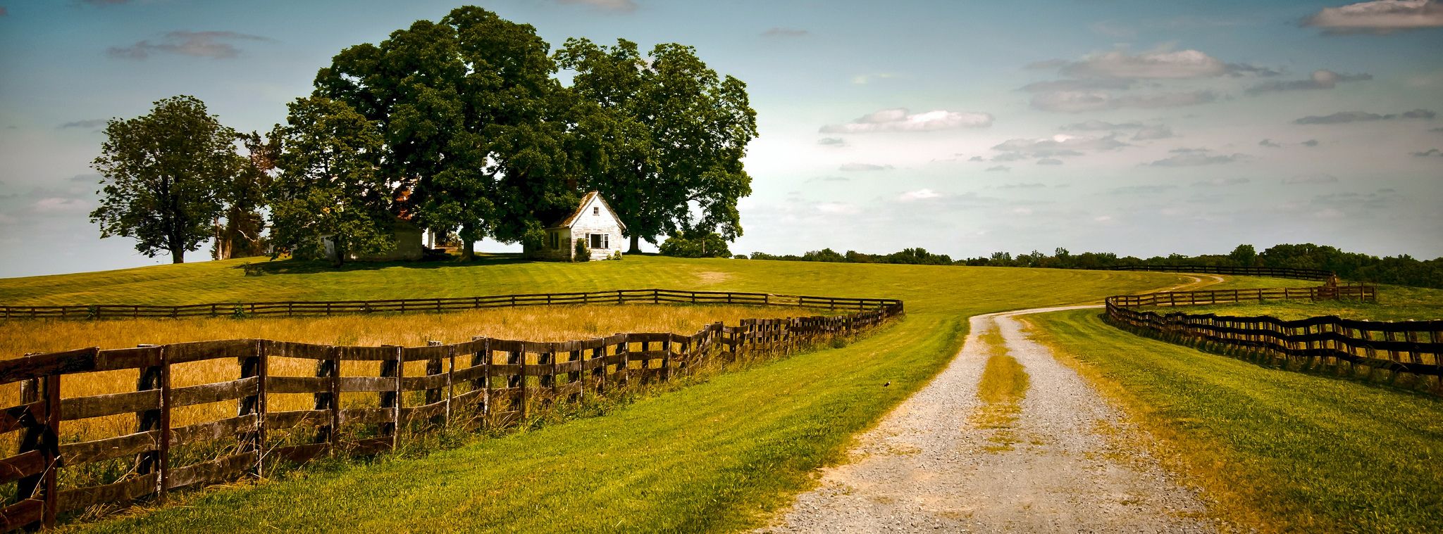 2048x759 Gigabit Internet with no data caps may be coming to rural America