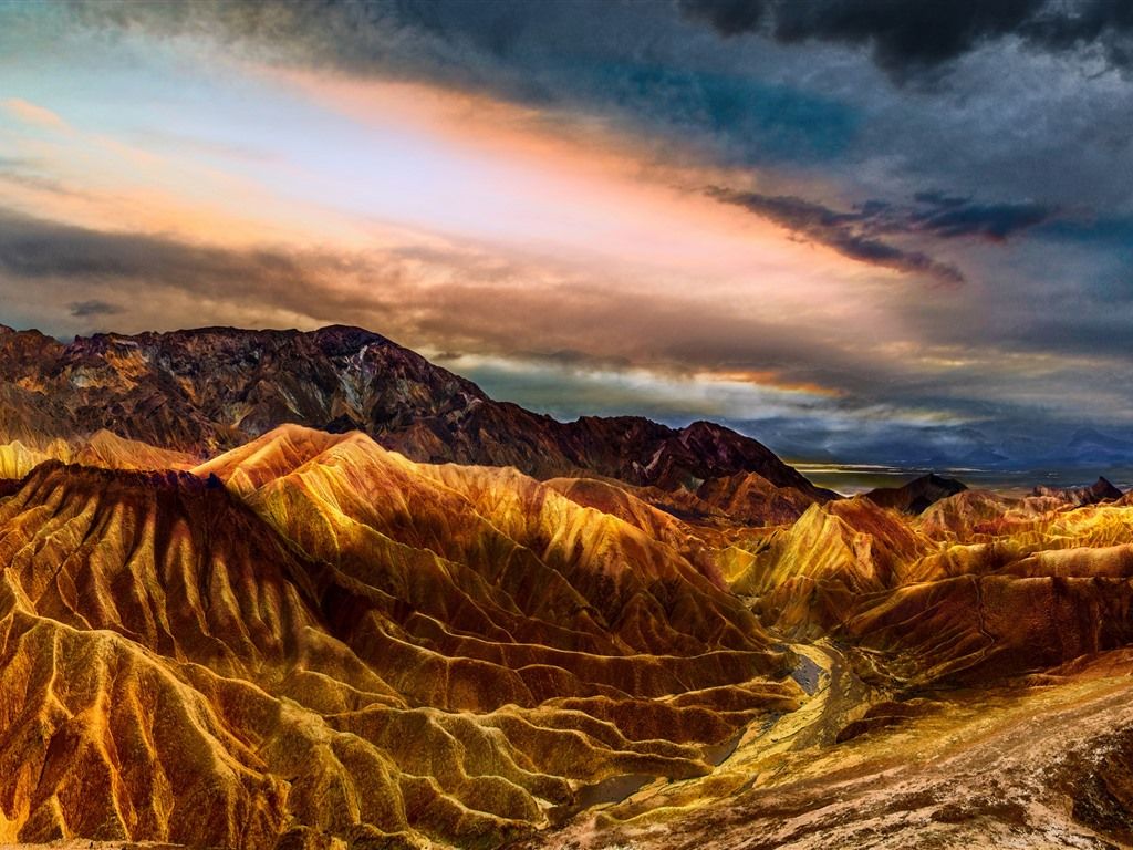 1024x768 Wallpaper USA, Death Valley, mountains, clouds, nature landscape 3840x2160 UHD 4K Picture, Image