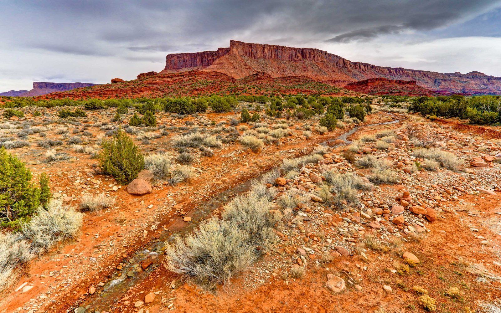 1600x1000 Utah USA Red mountains rocks field stream Landscape Wallpaper HD :