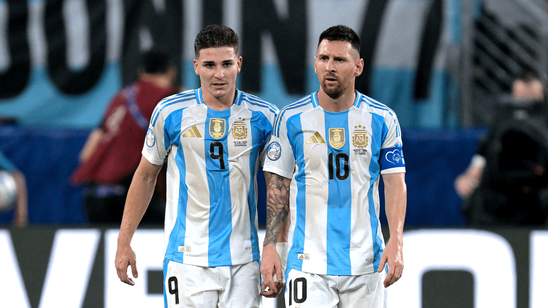 1920x1080 Argentina Football Heroes: Messi & Álvarez HD Wallpaperx1080