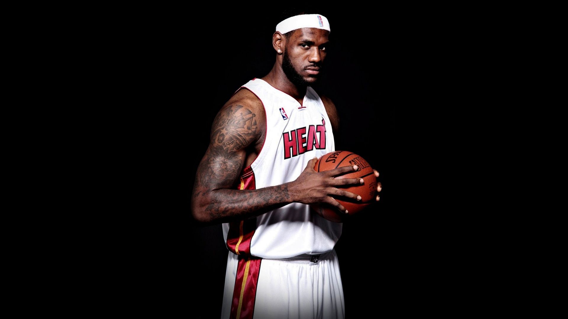 1920x1080 LeBron James Wallpaper 4K, Black background, Miami Heat