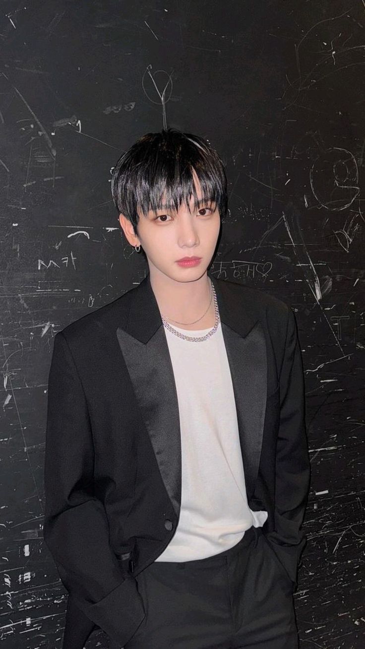 736x1308 jaehyun