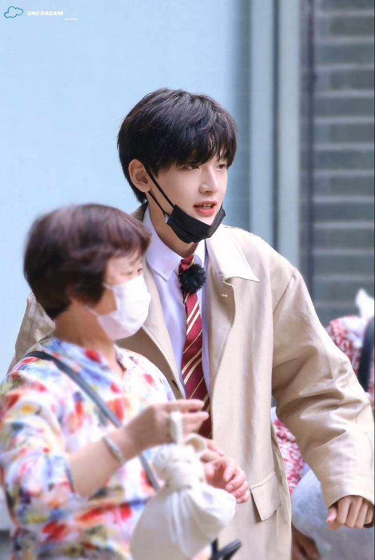 736x1098 When i fly towards you zhang lurang icon. When i fly towards you chinese drama