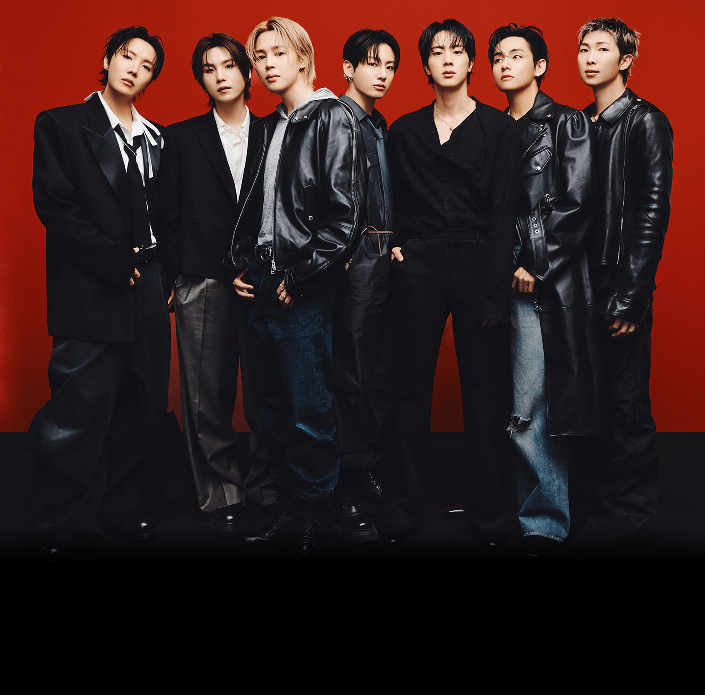 2312x2282 BTS: Back