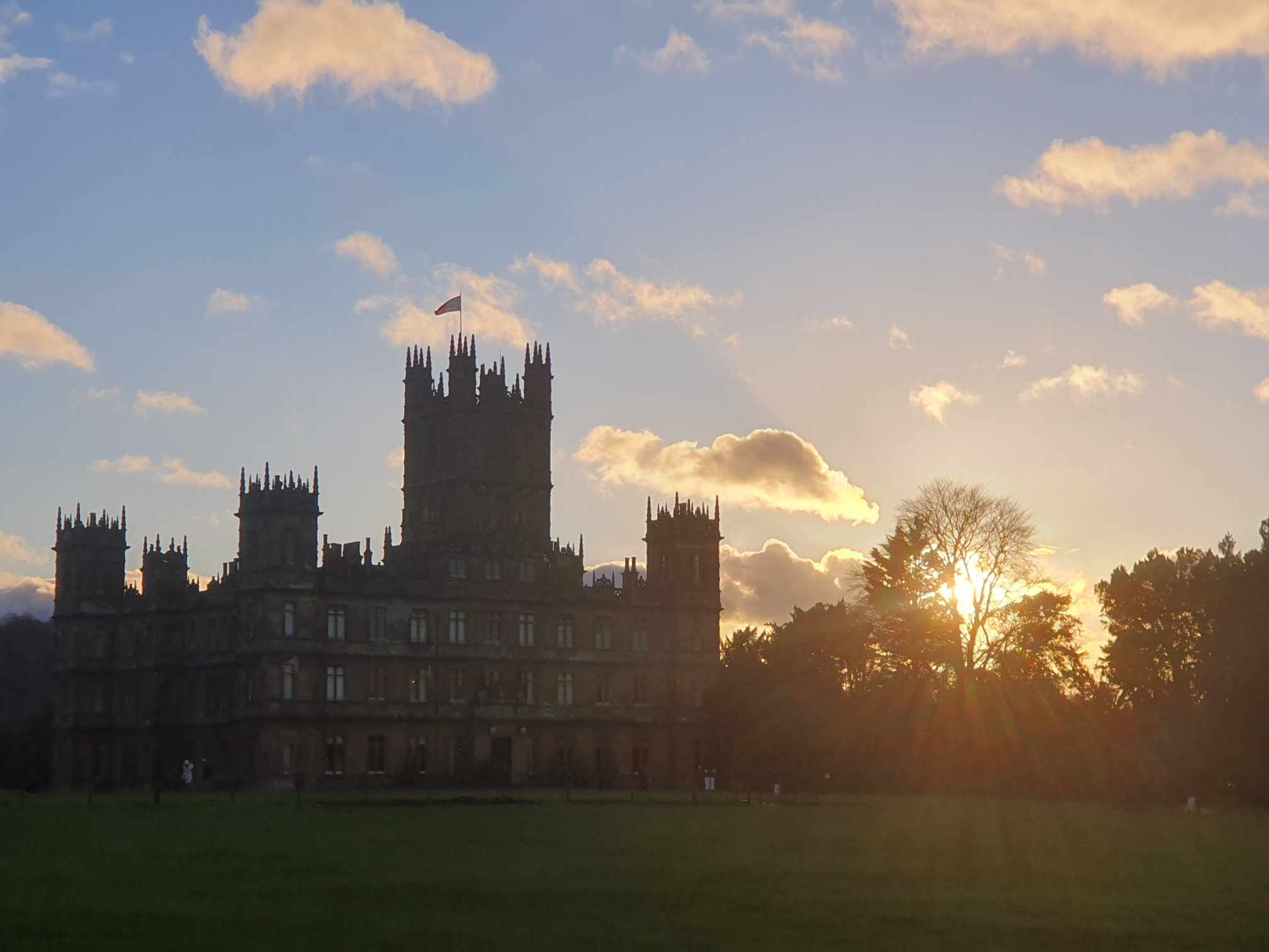 2016x1512 Highclere Castle. On the road with Gerald Dickens