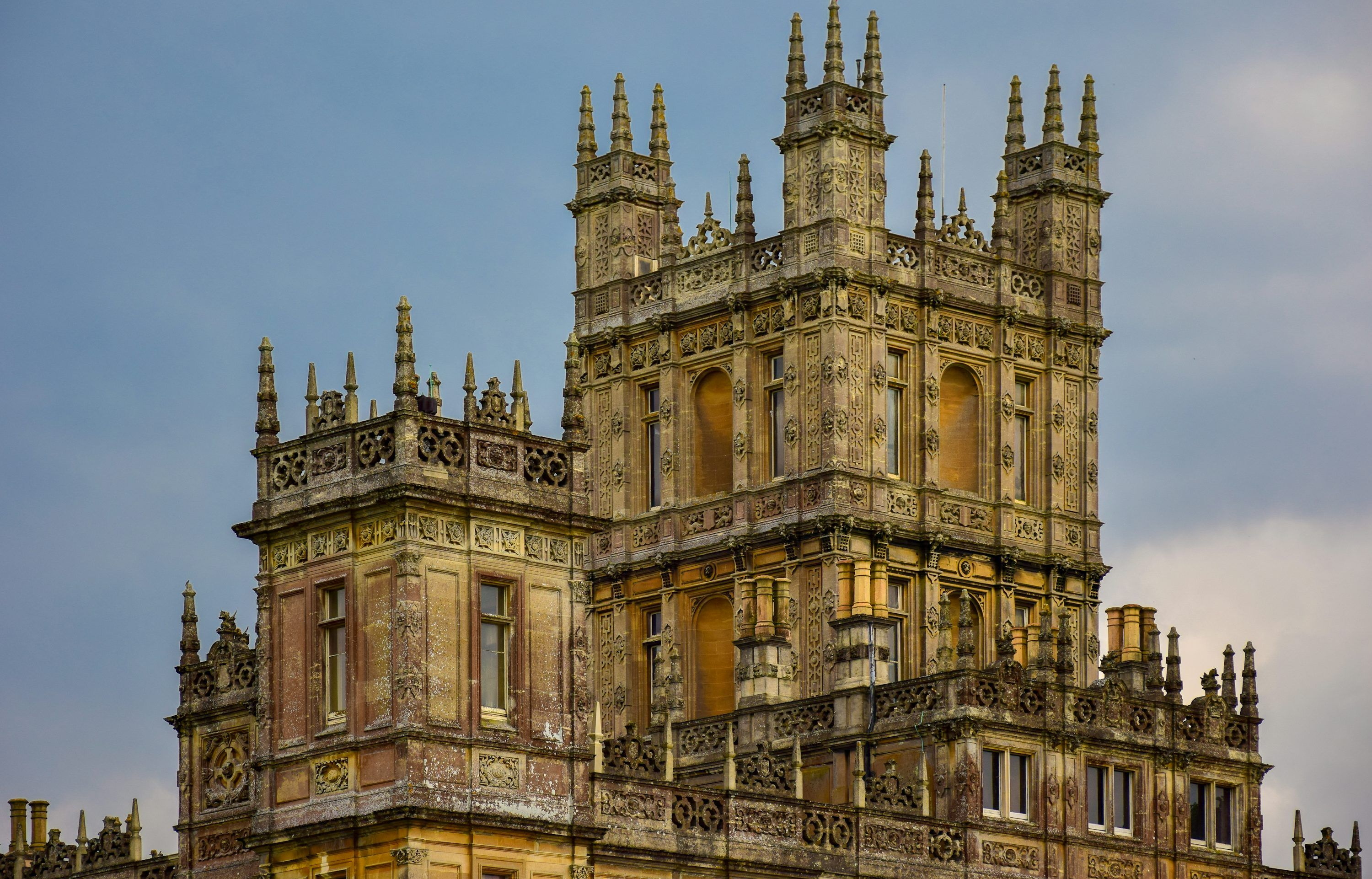 3000x1922 Highclere Castle Picture. Download Free Image
