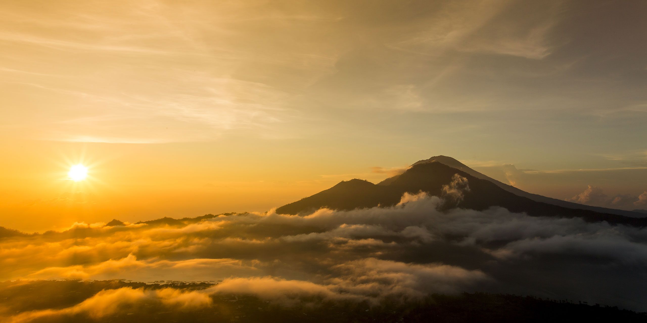 2560x1280 Mount Batur for the Best Sunrise in Bali from Remote Lands