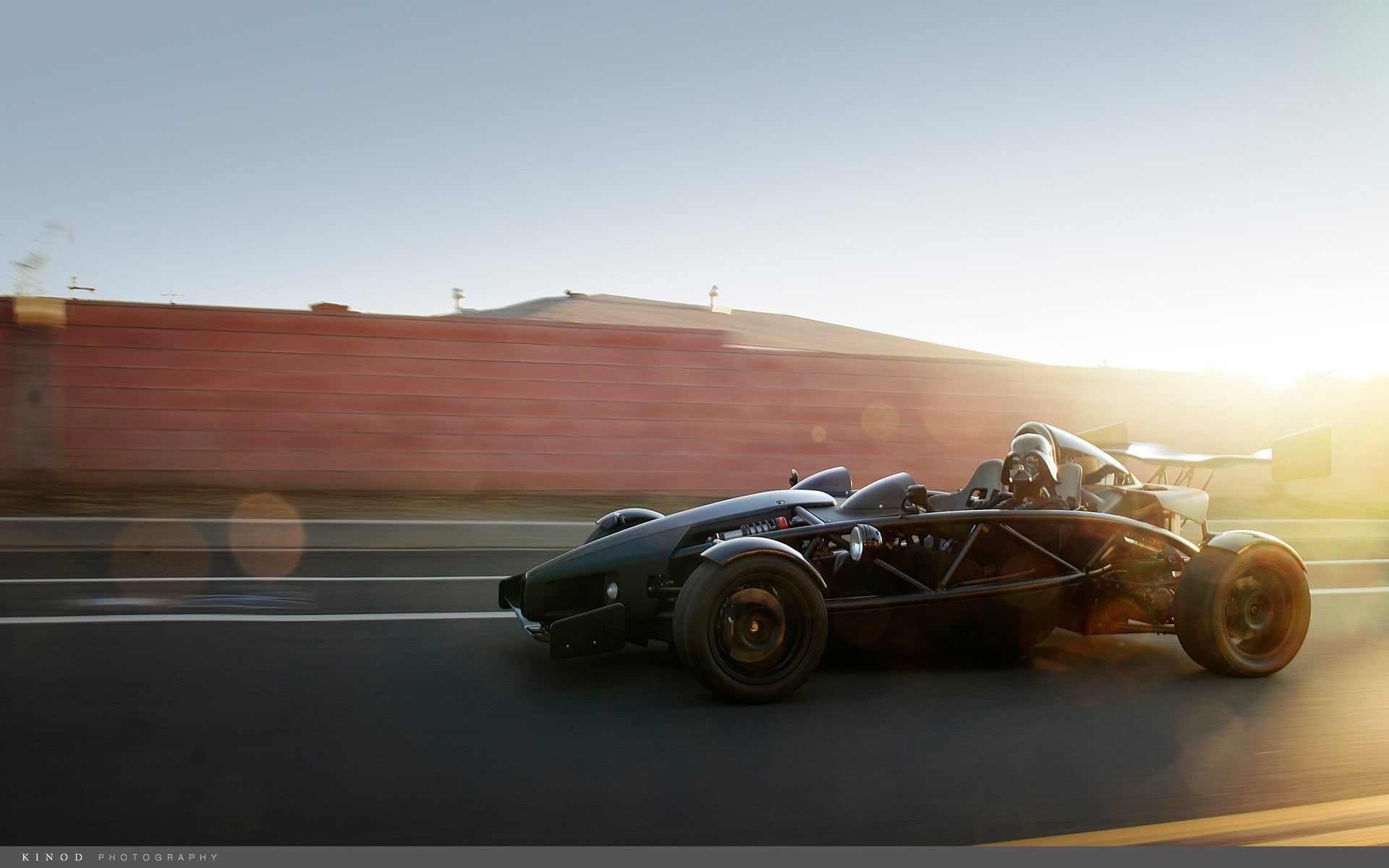 1920x1200 Ariel. Atom 4