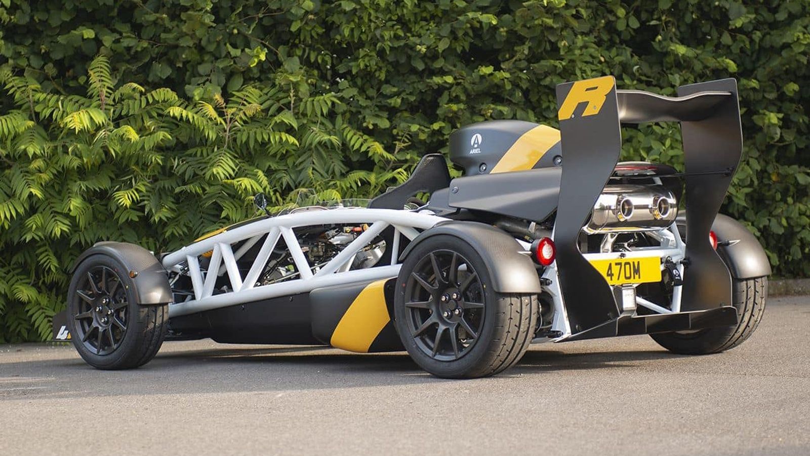 1600x900 The 400 Horsepower Ariel Atom 4R Is Here To Take Your Face Off