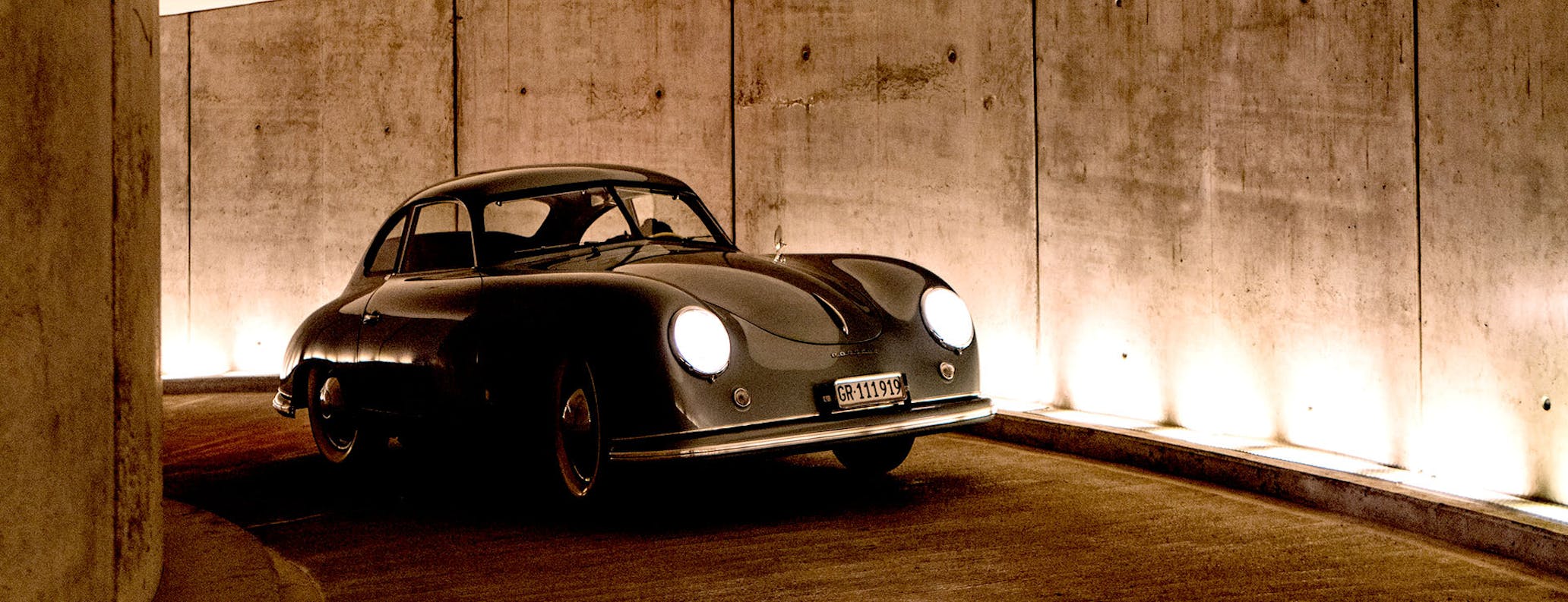 2064x793 Discover the world's best designer garages for Porsche sportscars