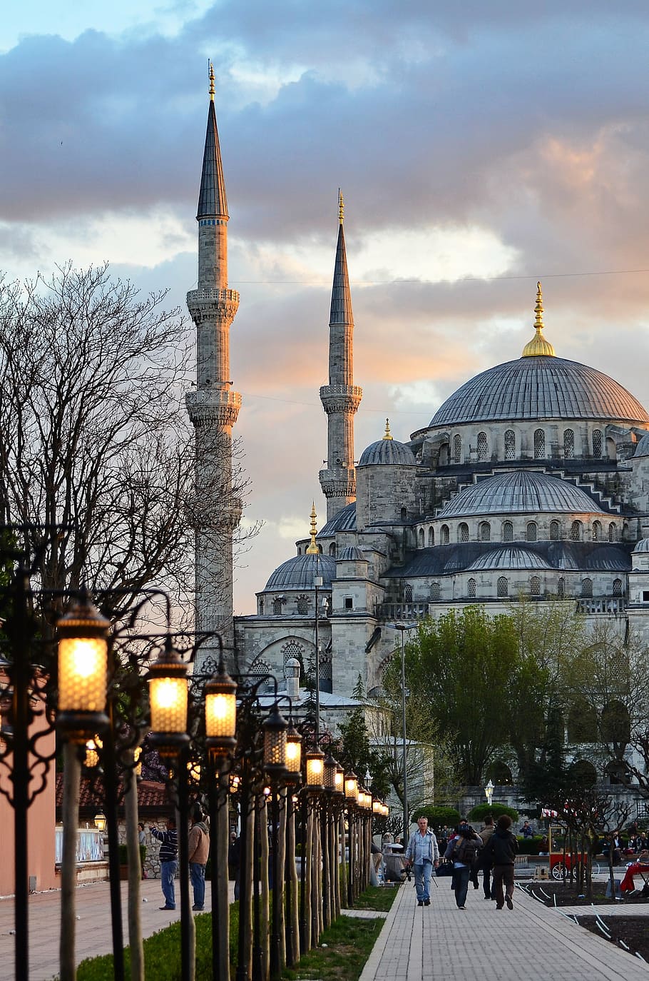 910x1374 Sultanahmet District 1080P, 2K, 4K, 5K HD wallpaper free download