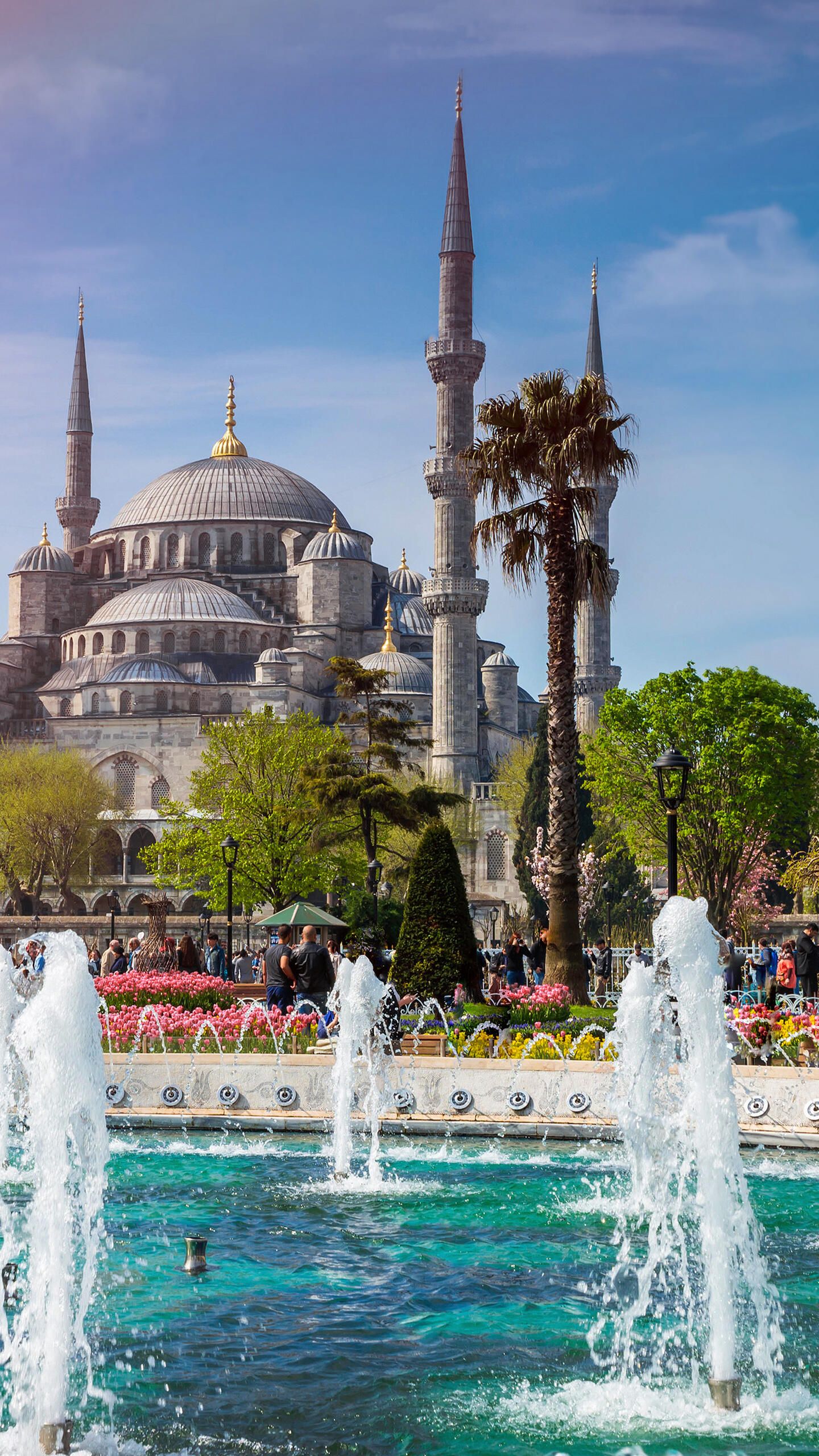 1440x2560 A beautiful fountain against the background of a large mosque in Turkey · 1440x2560 QHD free photo from skywolfx and wallpaper
