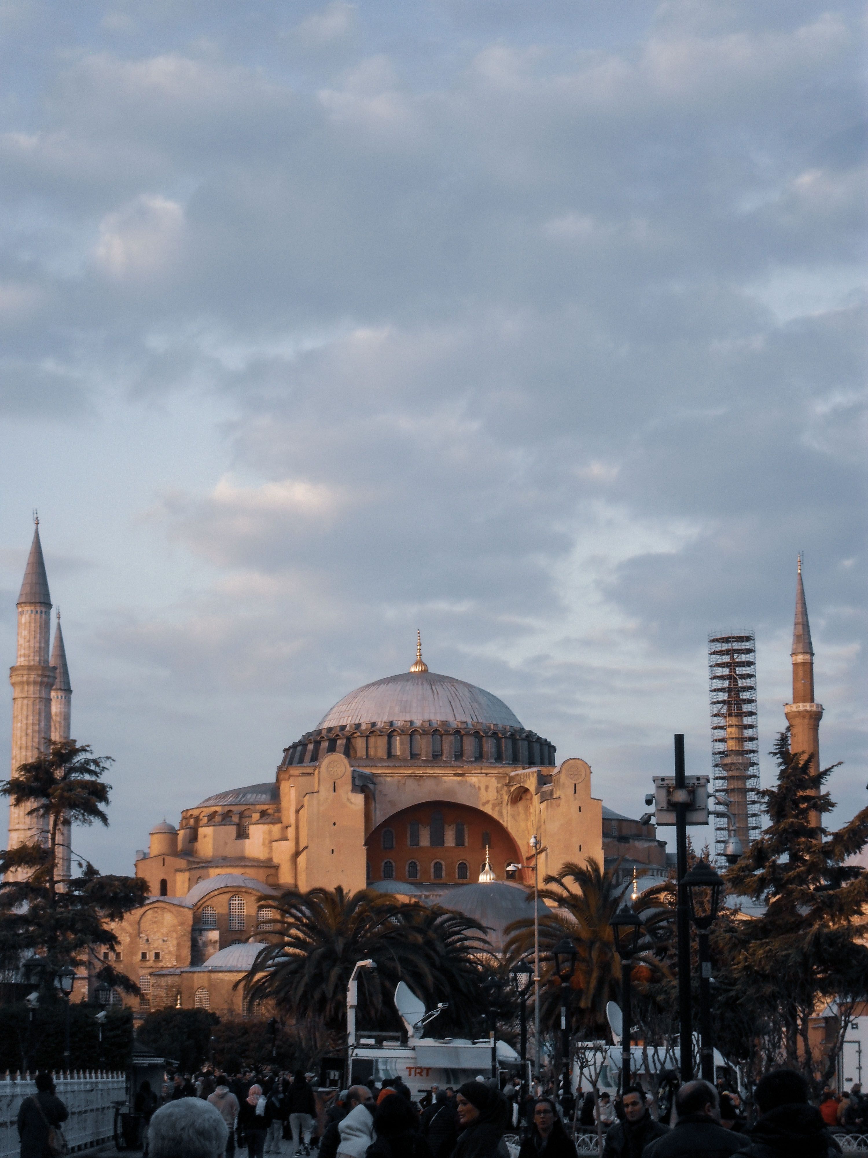 3000x4000 Hagia Sophia Seen from Sultan Ahmet Park · Free