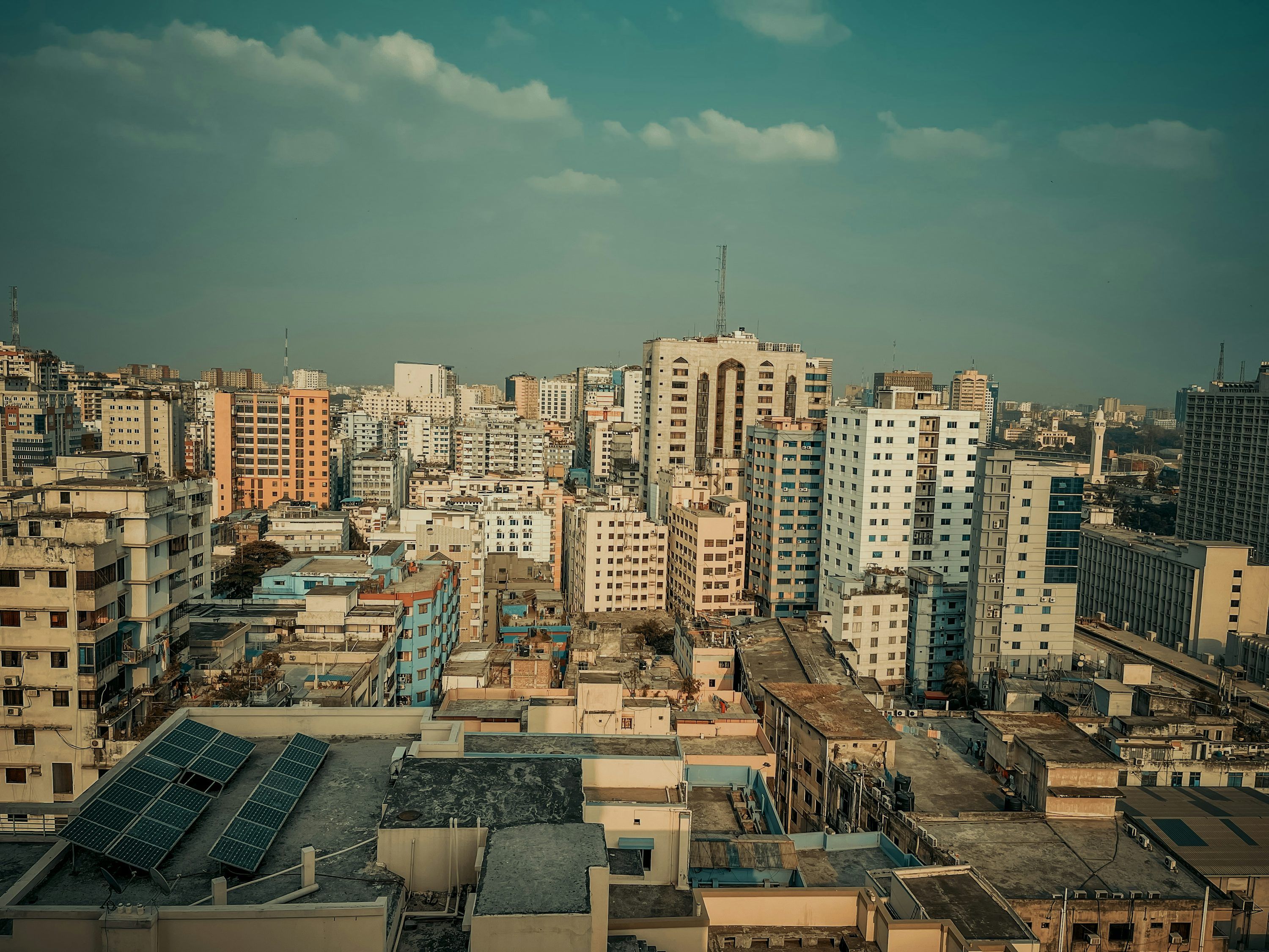 3000x2250 A view of a city from a tall building photo