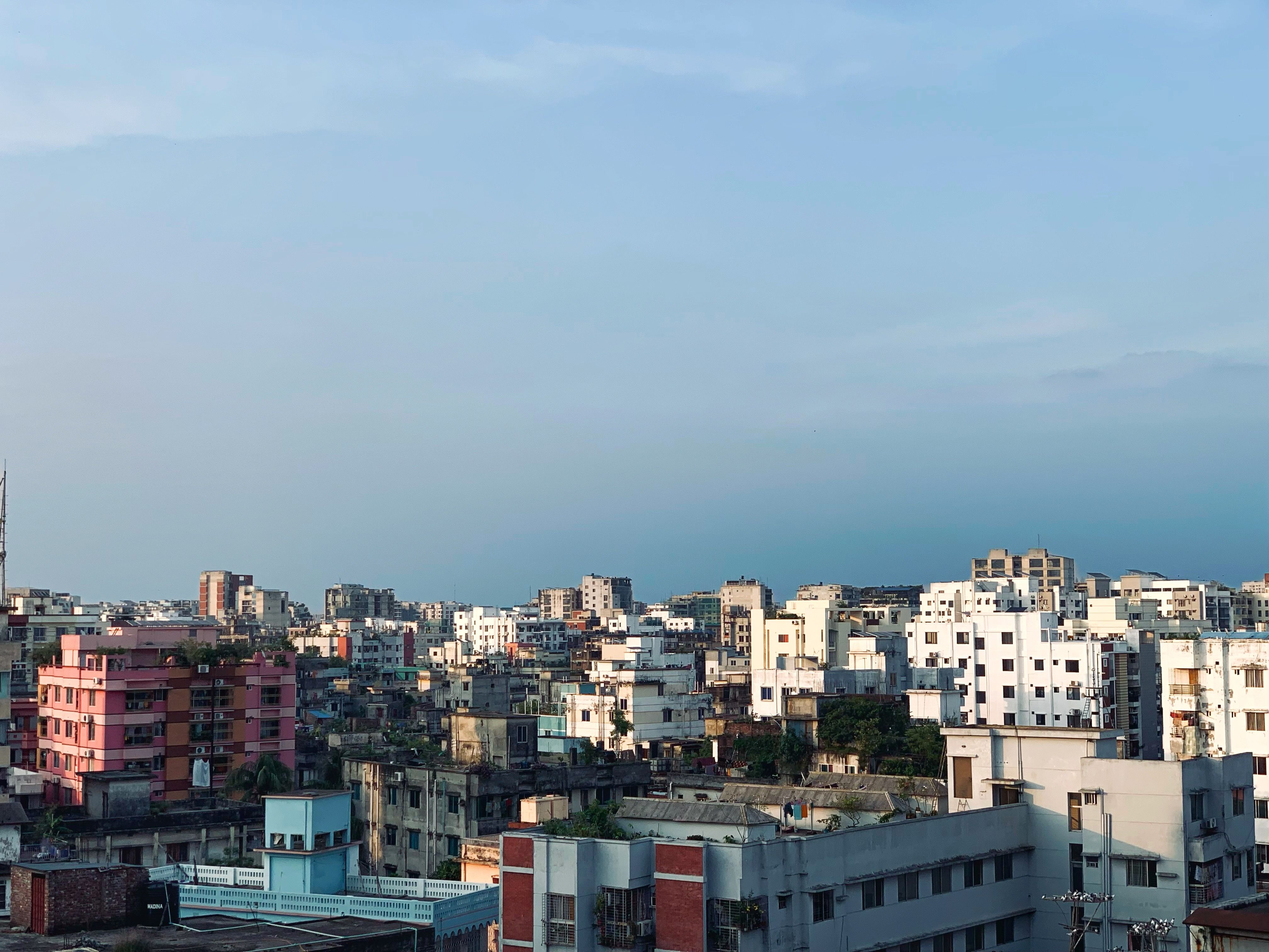 4032x3024 Photo of a City in Bangladesh · Free