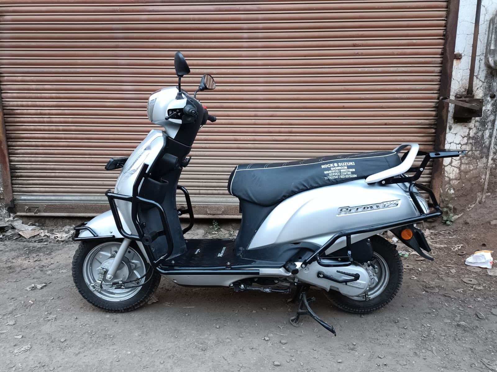 1600x1200 MAD OVER BIKES BIKE MODELS Mad Over Bikes Suzuki Access Crash Guard. Sparewick India