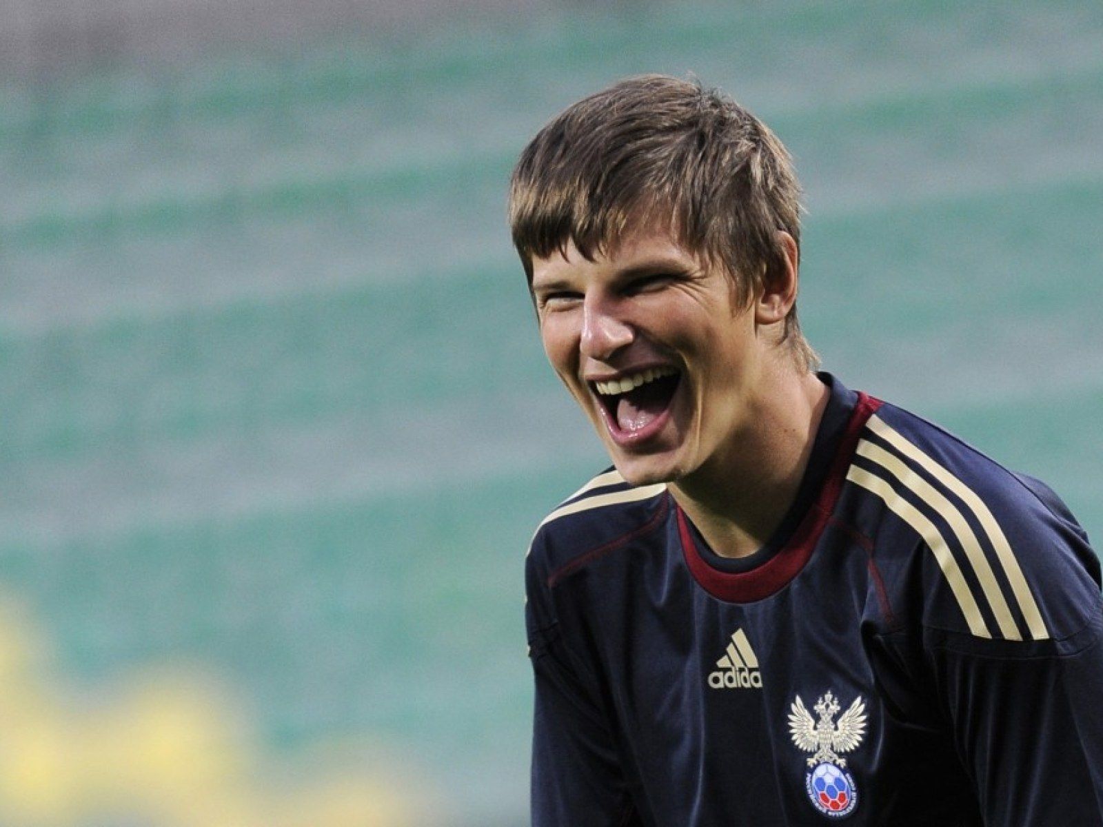 1600x1200 Arshavin: Exit Was Only Real Option