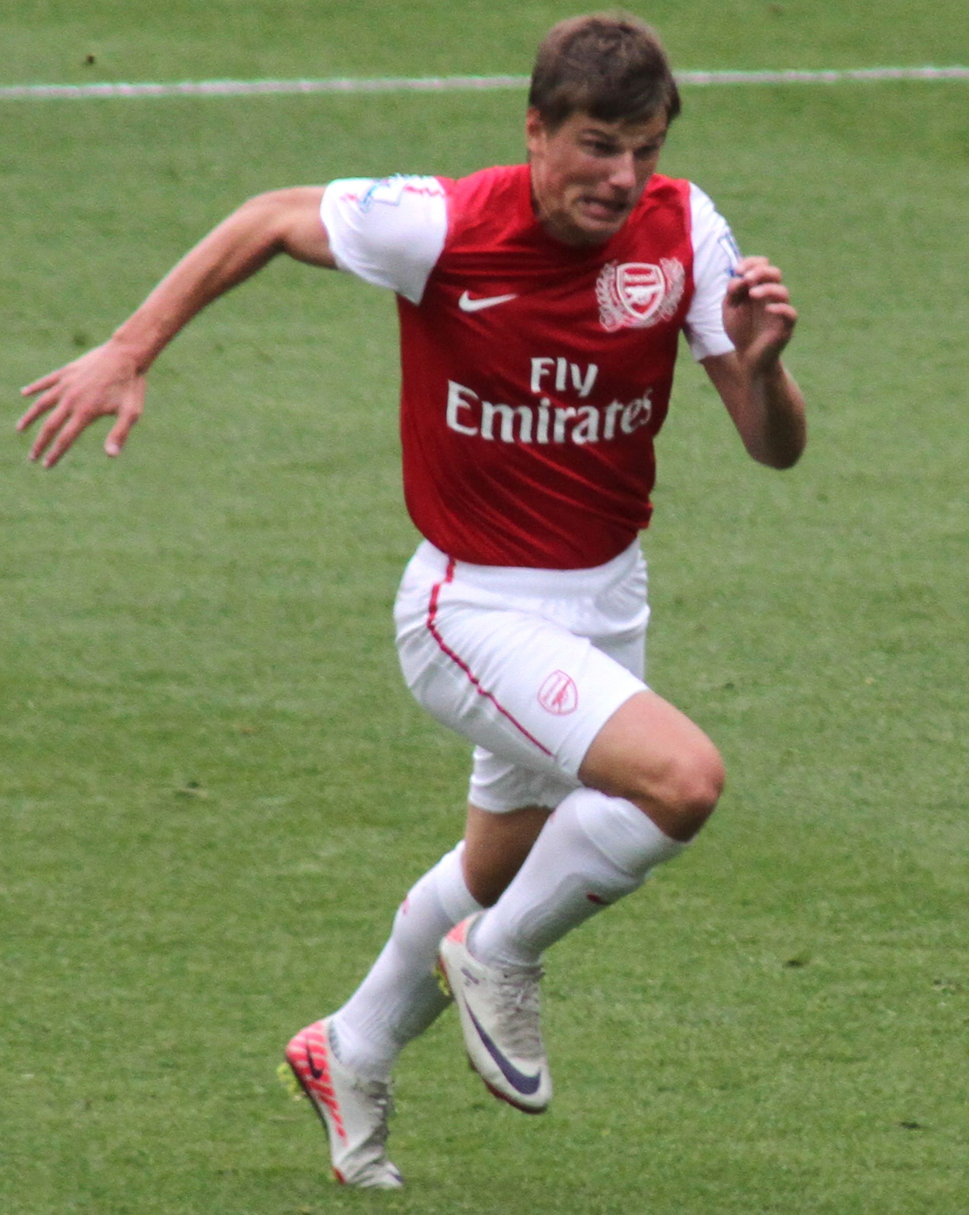 1935x2427 Interesting Facts about Andrei Arshavin Walks Blog