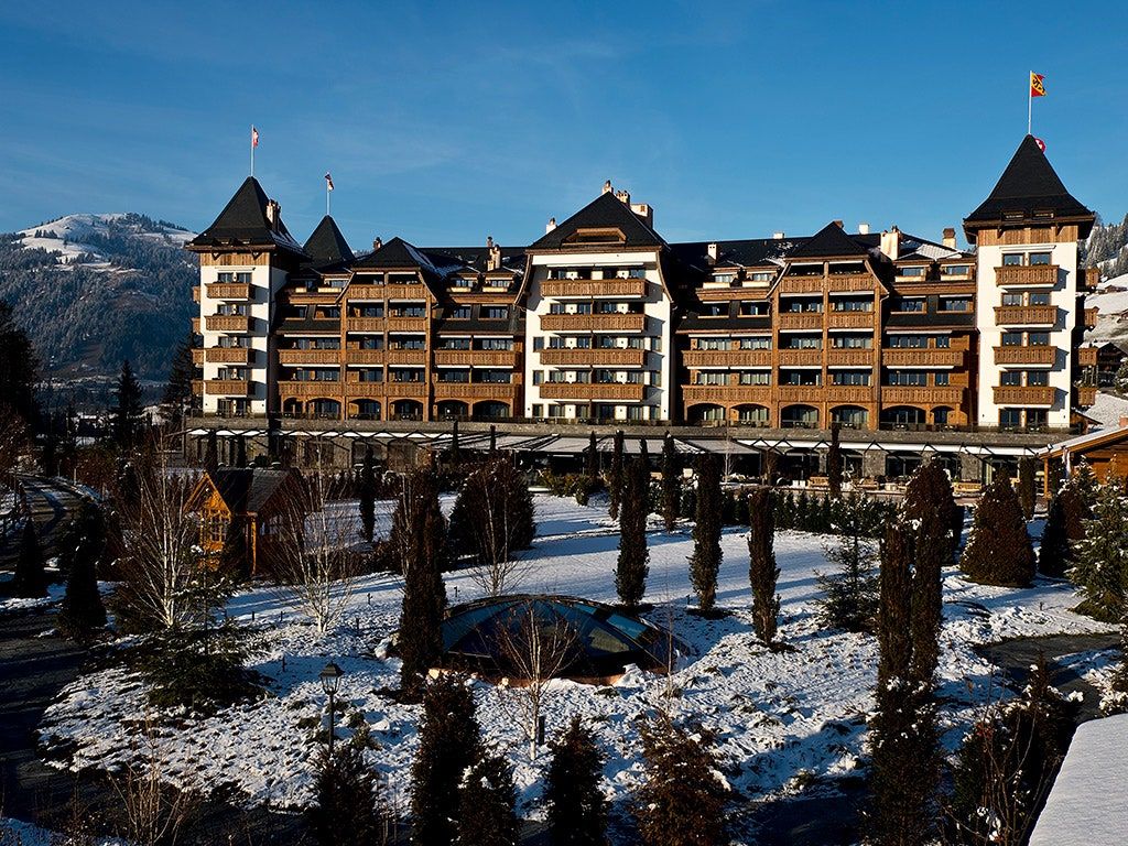 1024x768 The Alpina Hotel, Switzerland