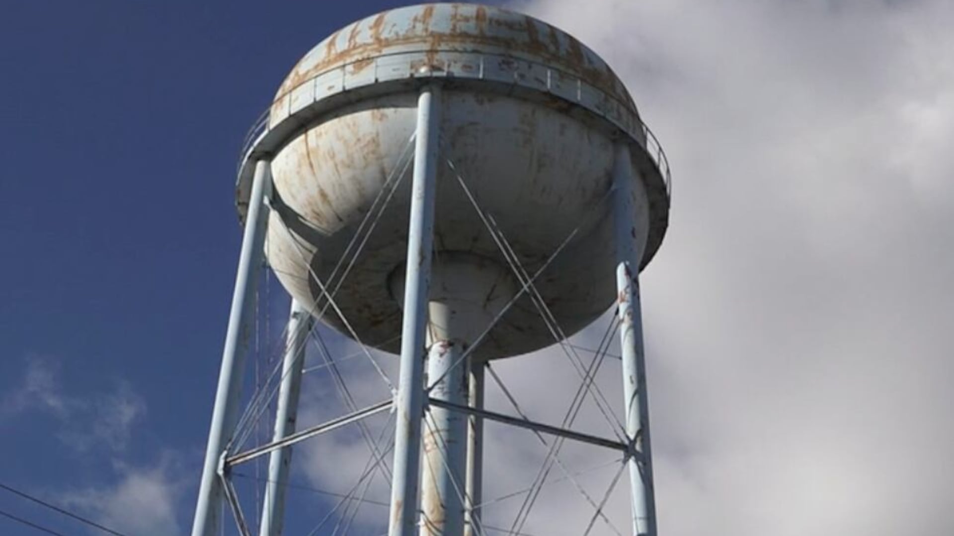 1920x1080 Salem, Mo., residents question new water tower project amid ongoing water quality issues