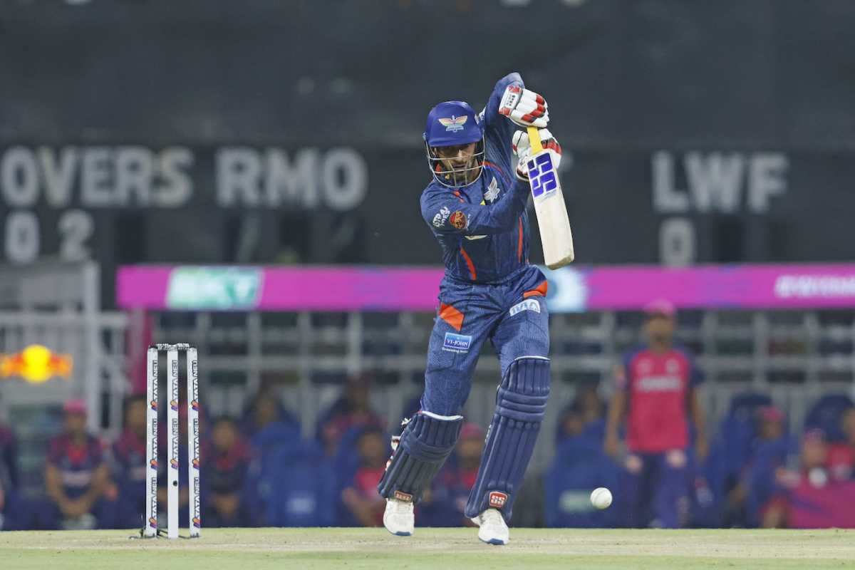 1200x800 Deepak Hooda Photo. Image Gallery and Match Picture