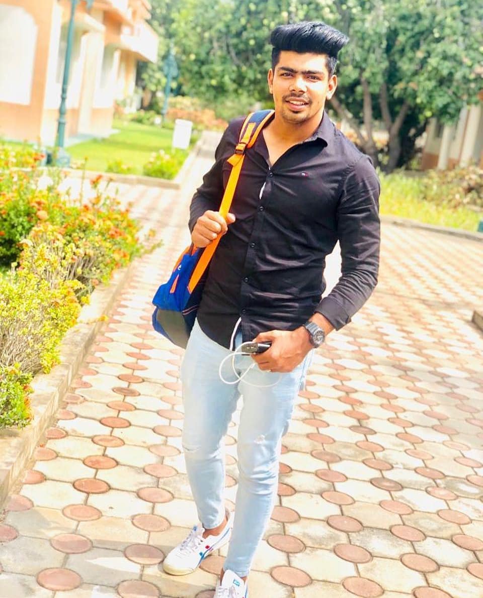 960x1190 Pawan Sehrawat Wallpaper