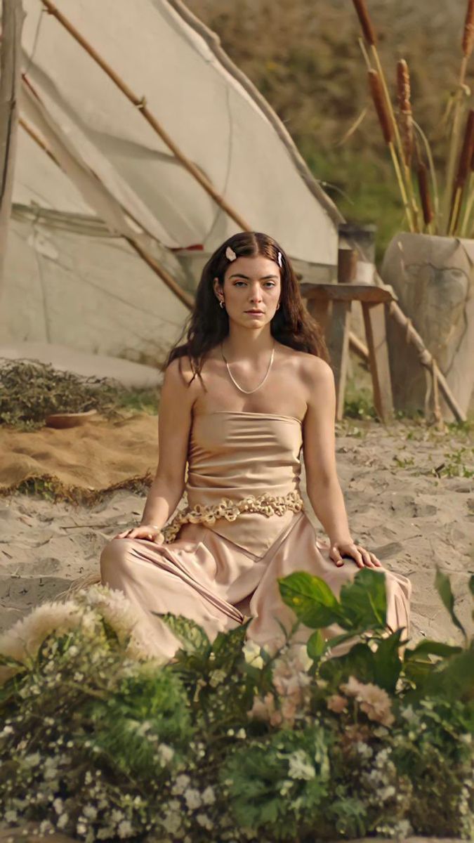 675x1200 just lorde being pretty