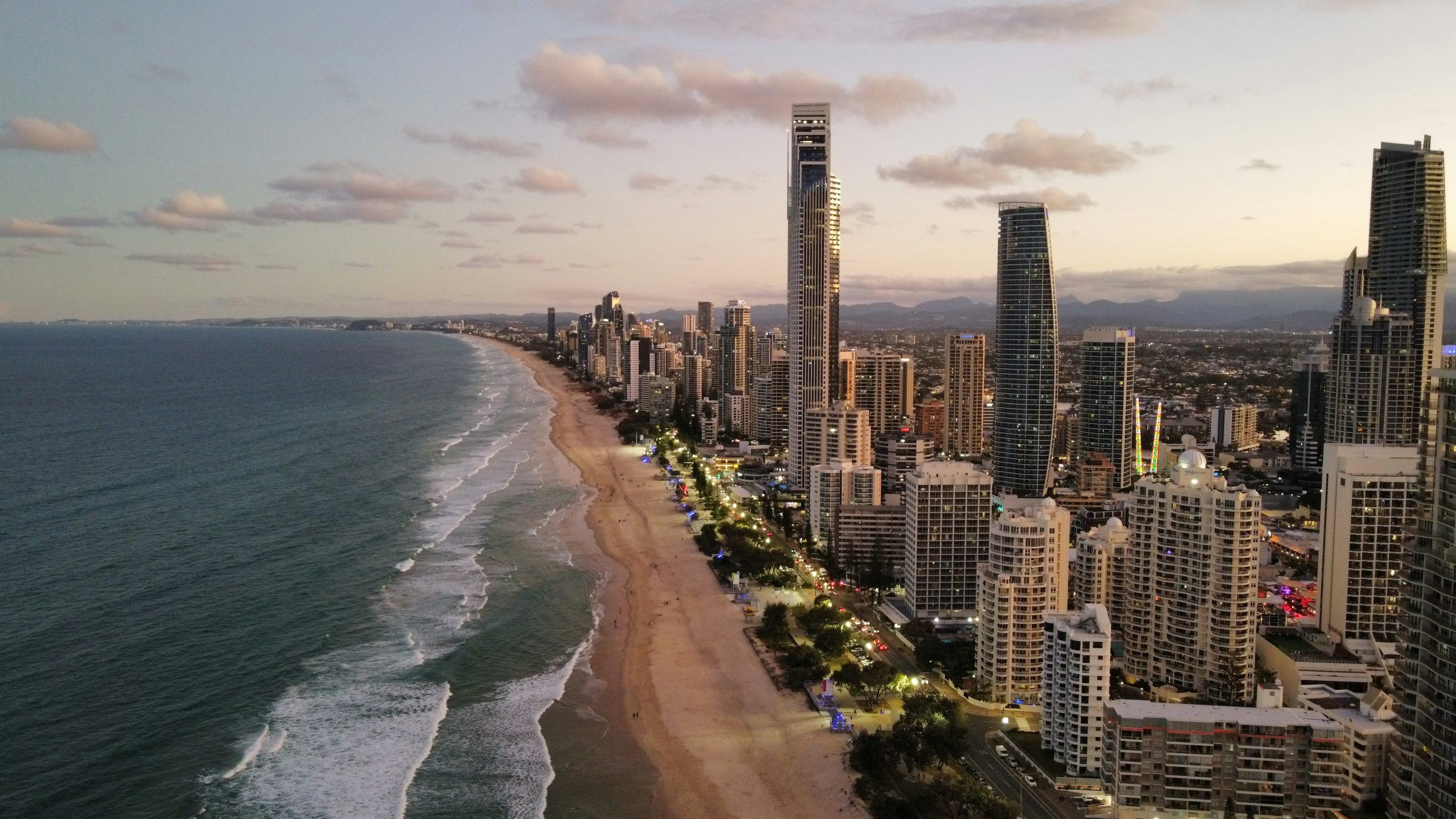 3000x1688 Gold Coast Picture. Download Free Image