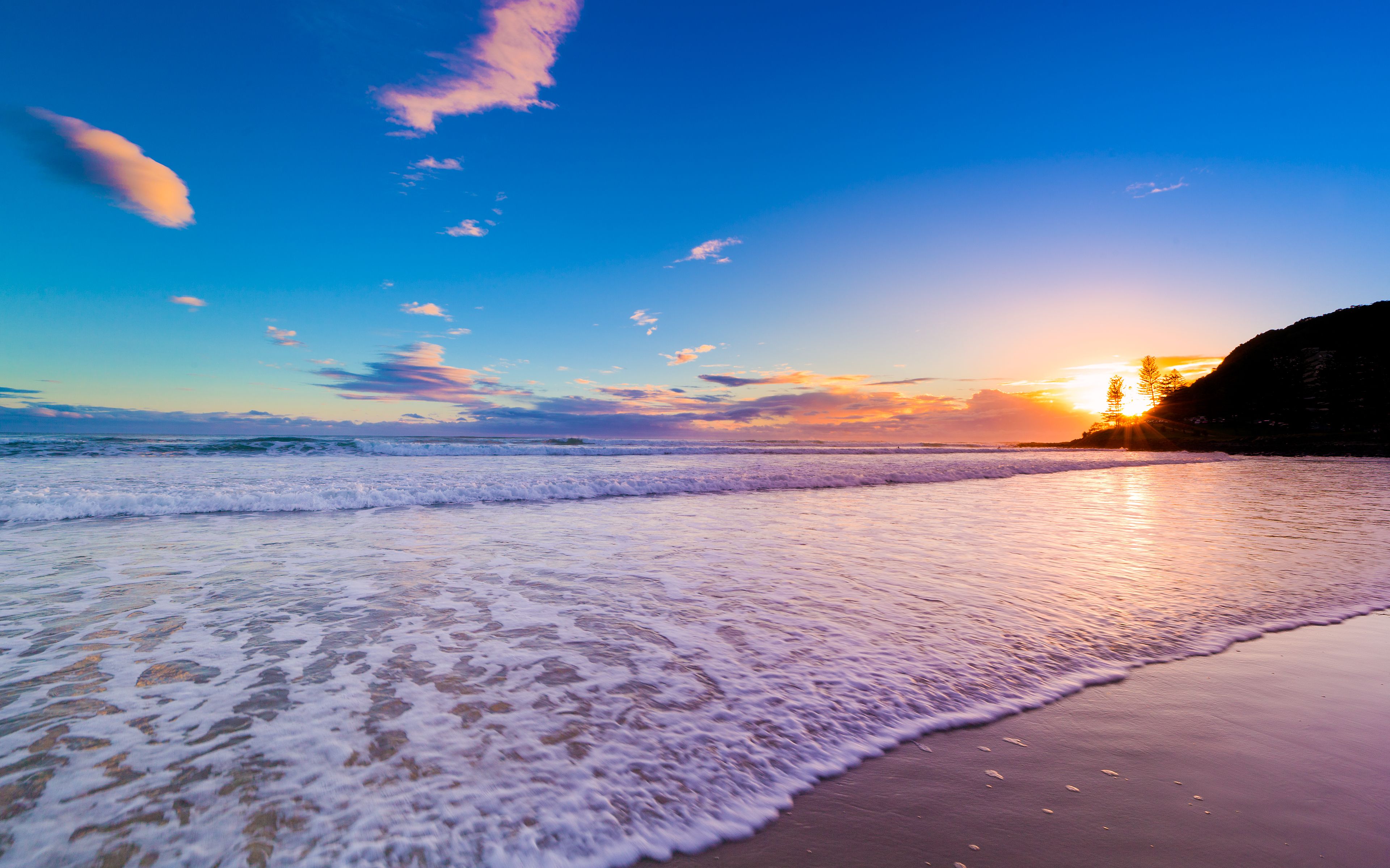 3840x2400 Burleigh Heads Wallpaper 4K, Queensland, Australia