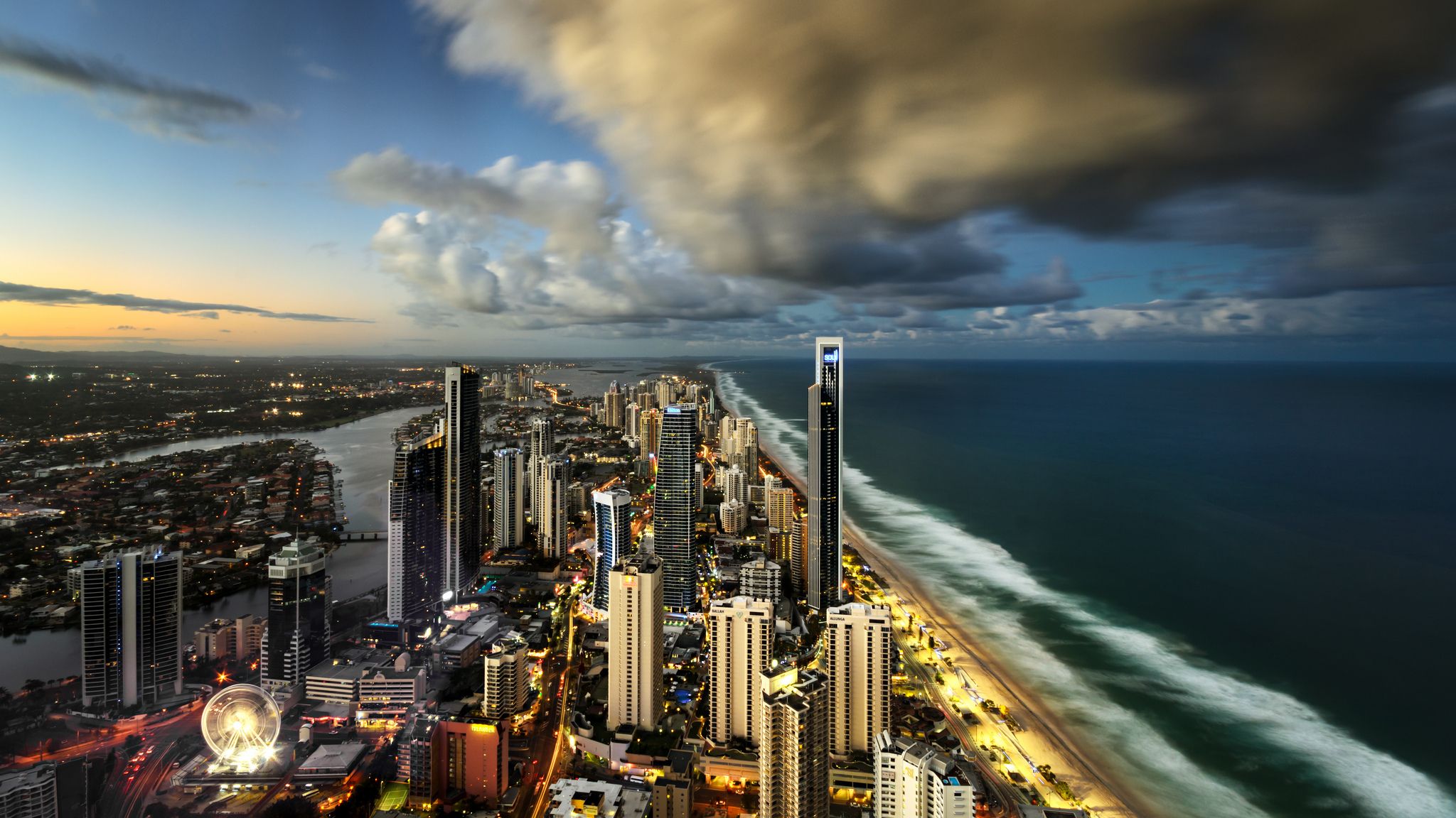 2048x1152 Wallpaper the city, the ocean, skyscrapers, Australia, Surfers Paradise, City of Gold Coast for mobile and desktop, section город, resolution 2048x1152