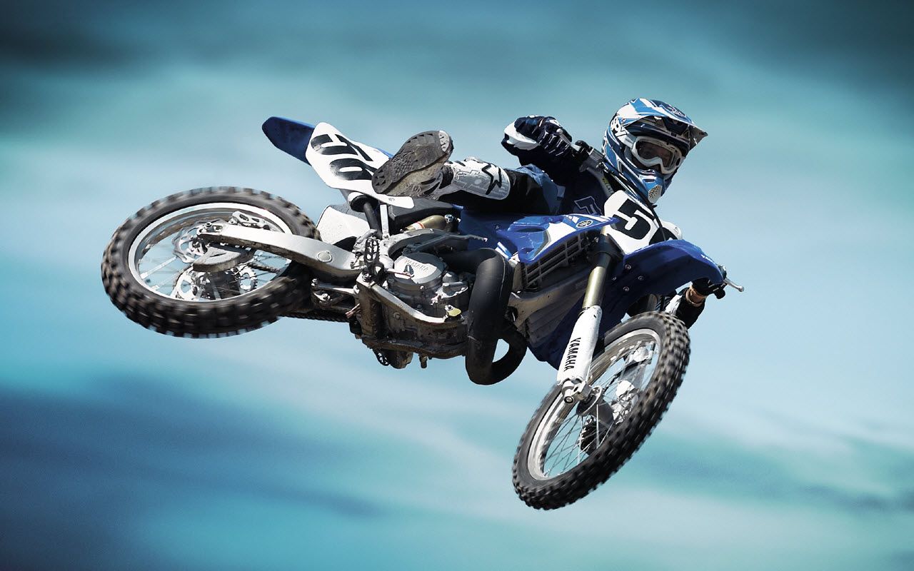 1280x800 Yamaha YZ250 Wallpaper