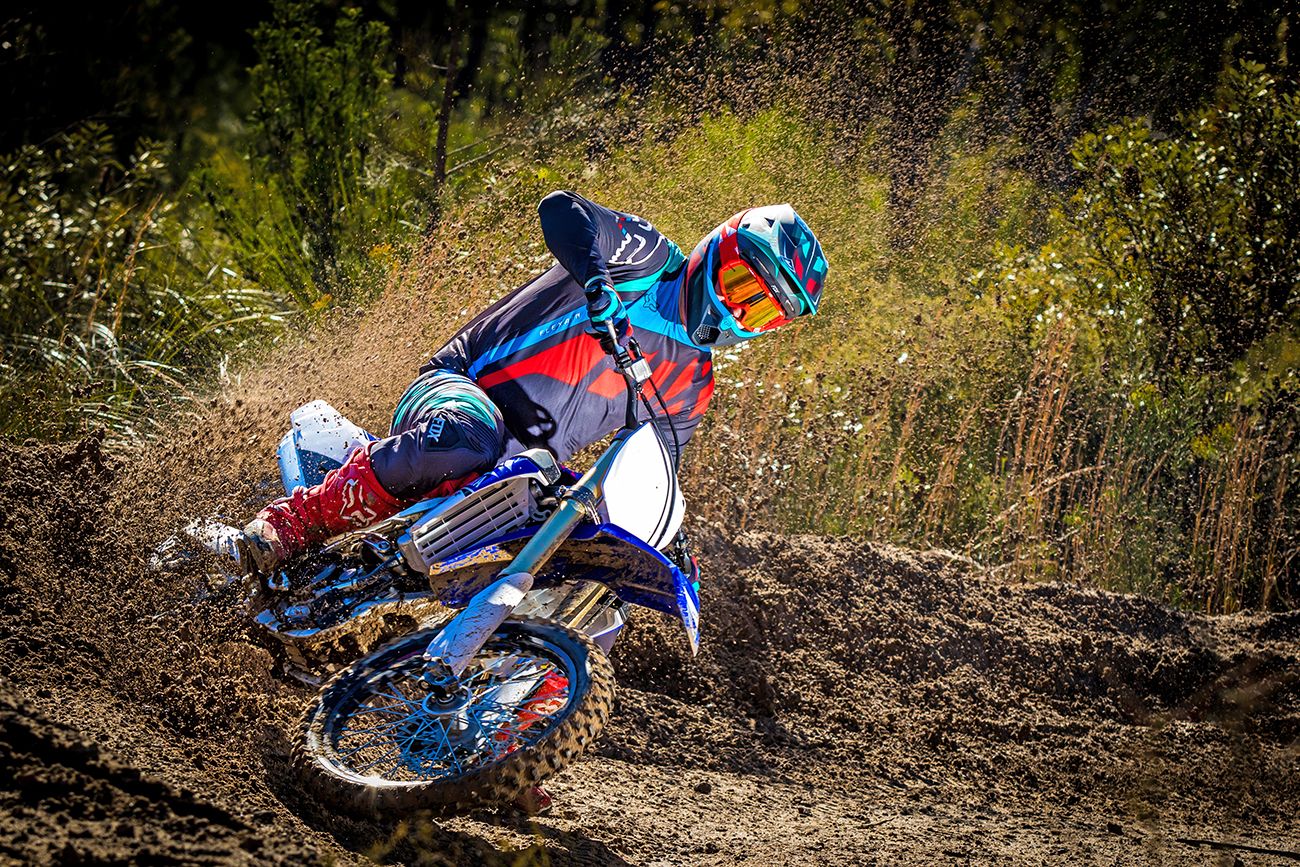 1300x867 BIKE TEST: 2017 YAMAHA YZ250F