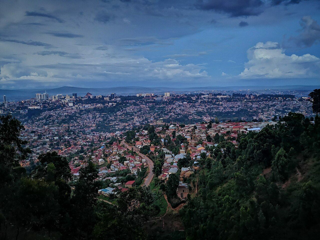 1280x960 file:Kigali