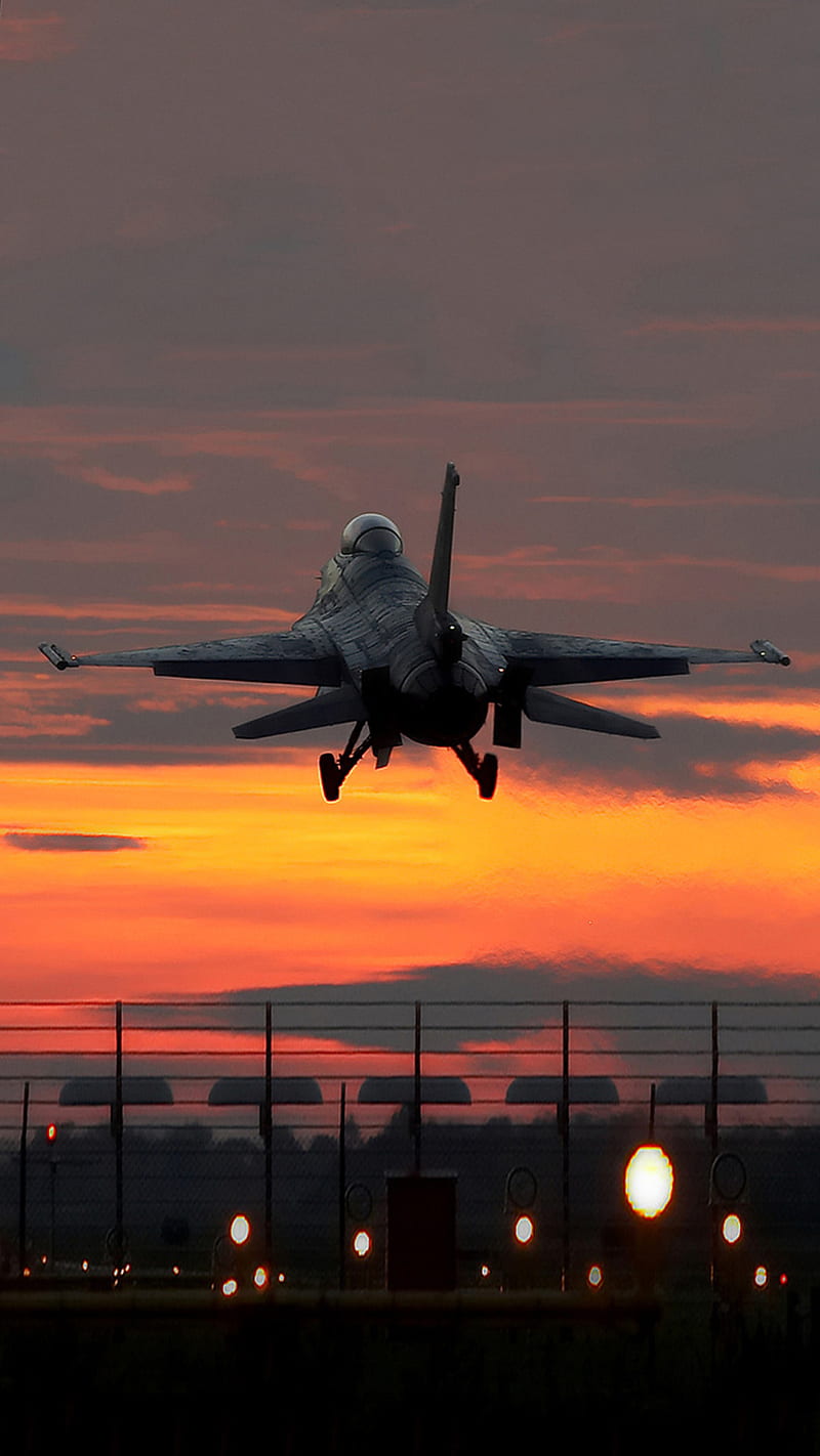 800x1422 HD airplane flight sunset wallpaper