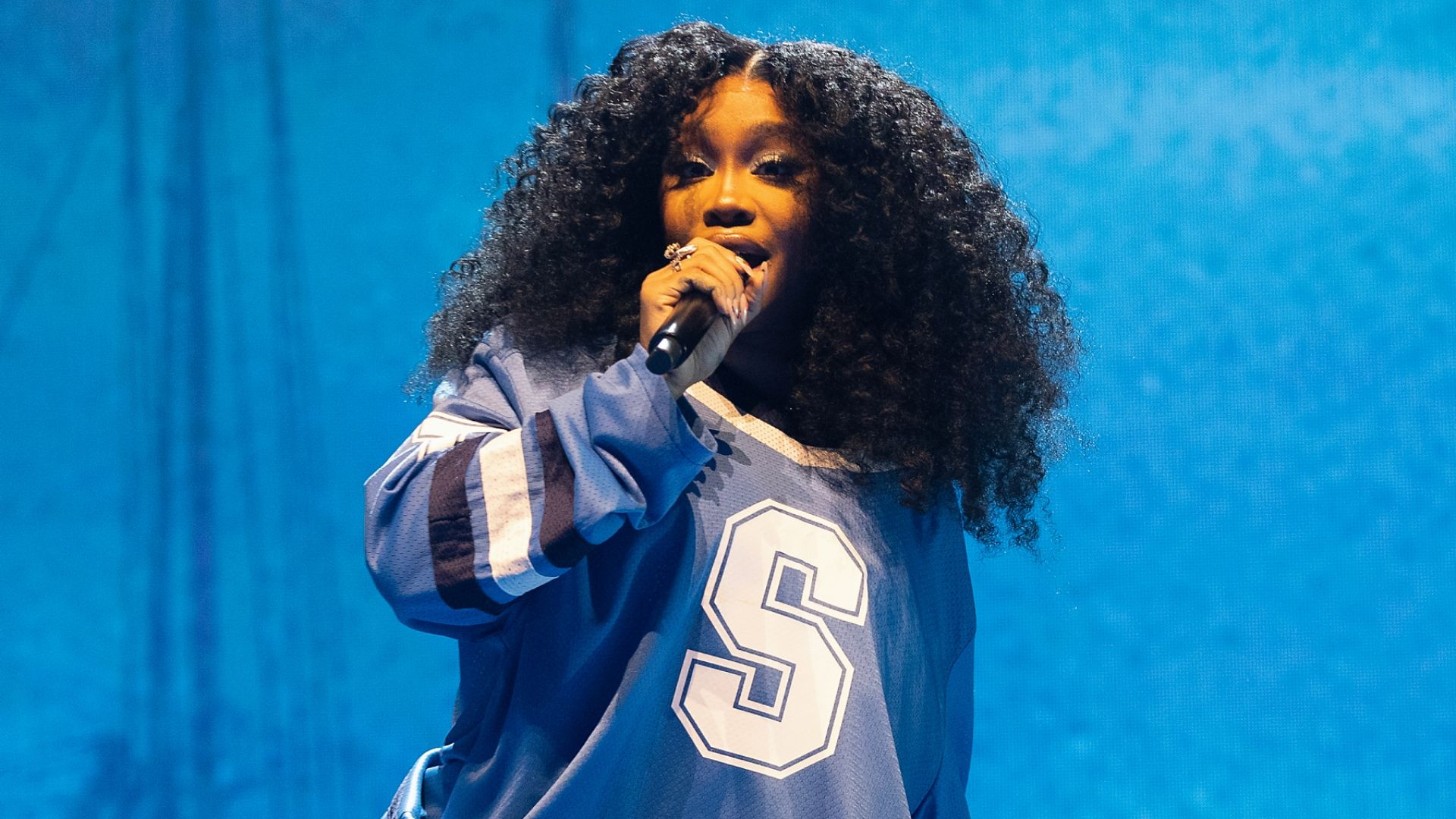 1920x1080 SZA Laptop Wallpaper