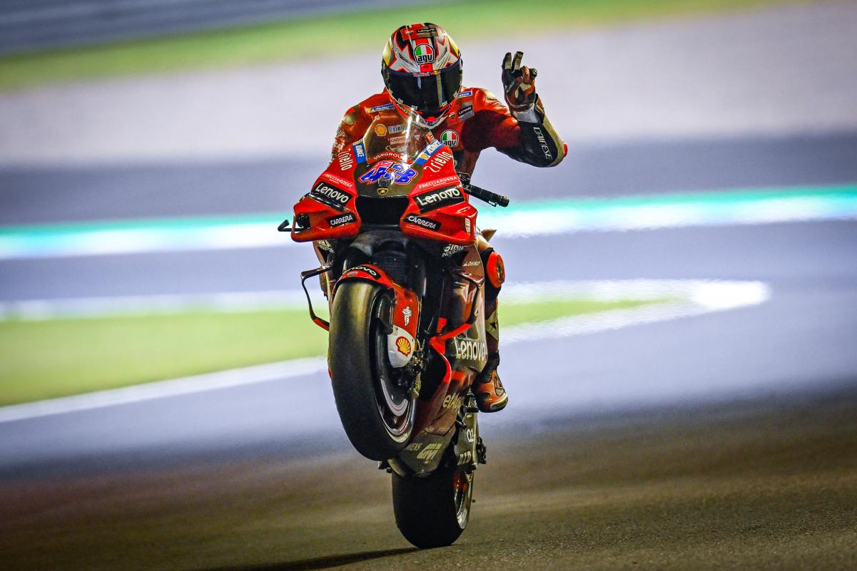 1201x801 news: Miller tops opening Japanese MotoGP practice