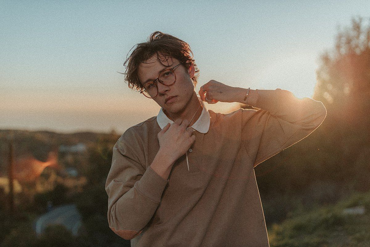 1200x800 David Kushner Wallpaper