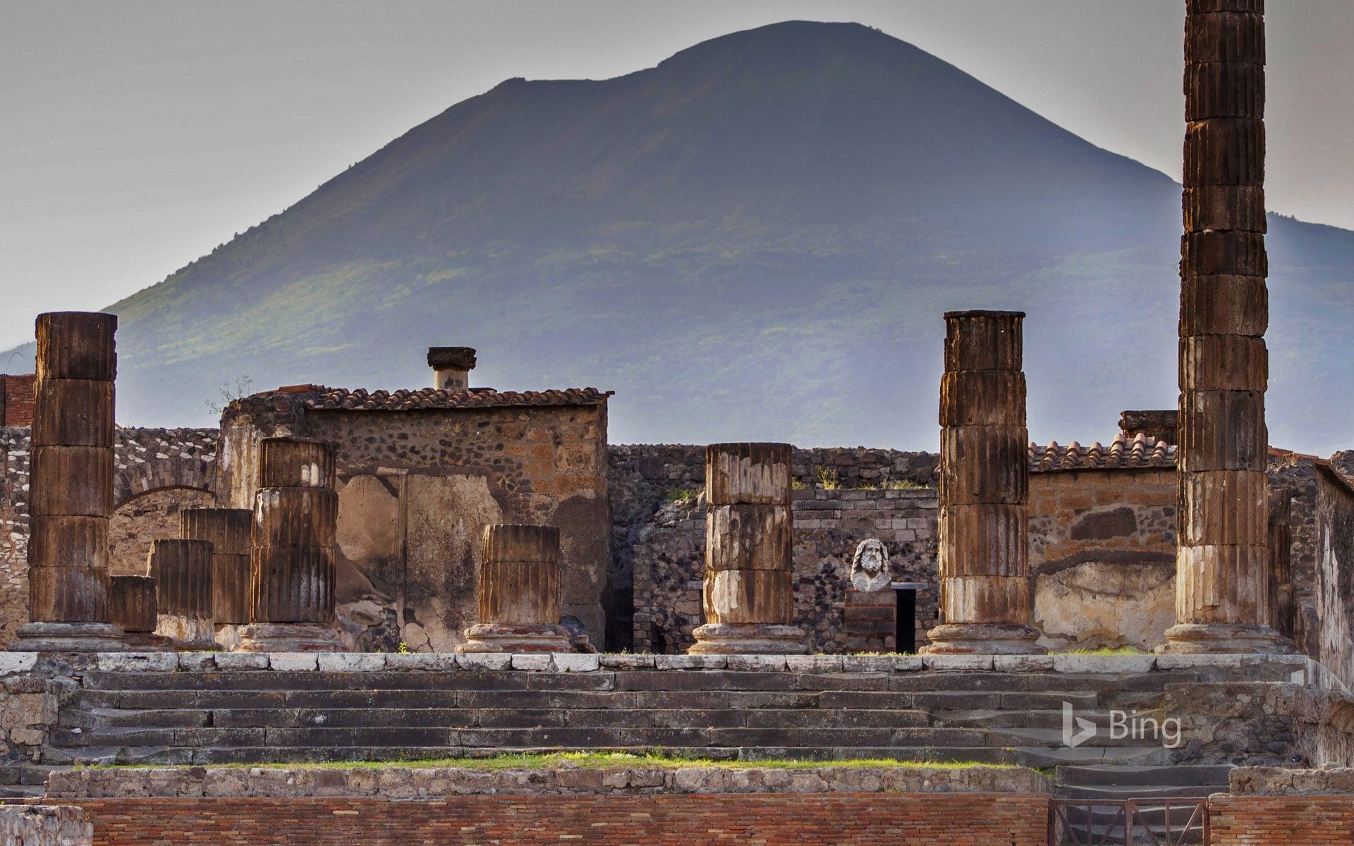 1920x1200 The Temple of Jupiter and Mount Vesuvius from Pompeii, Italy Wallpaper