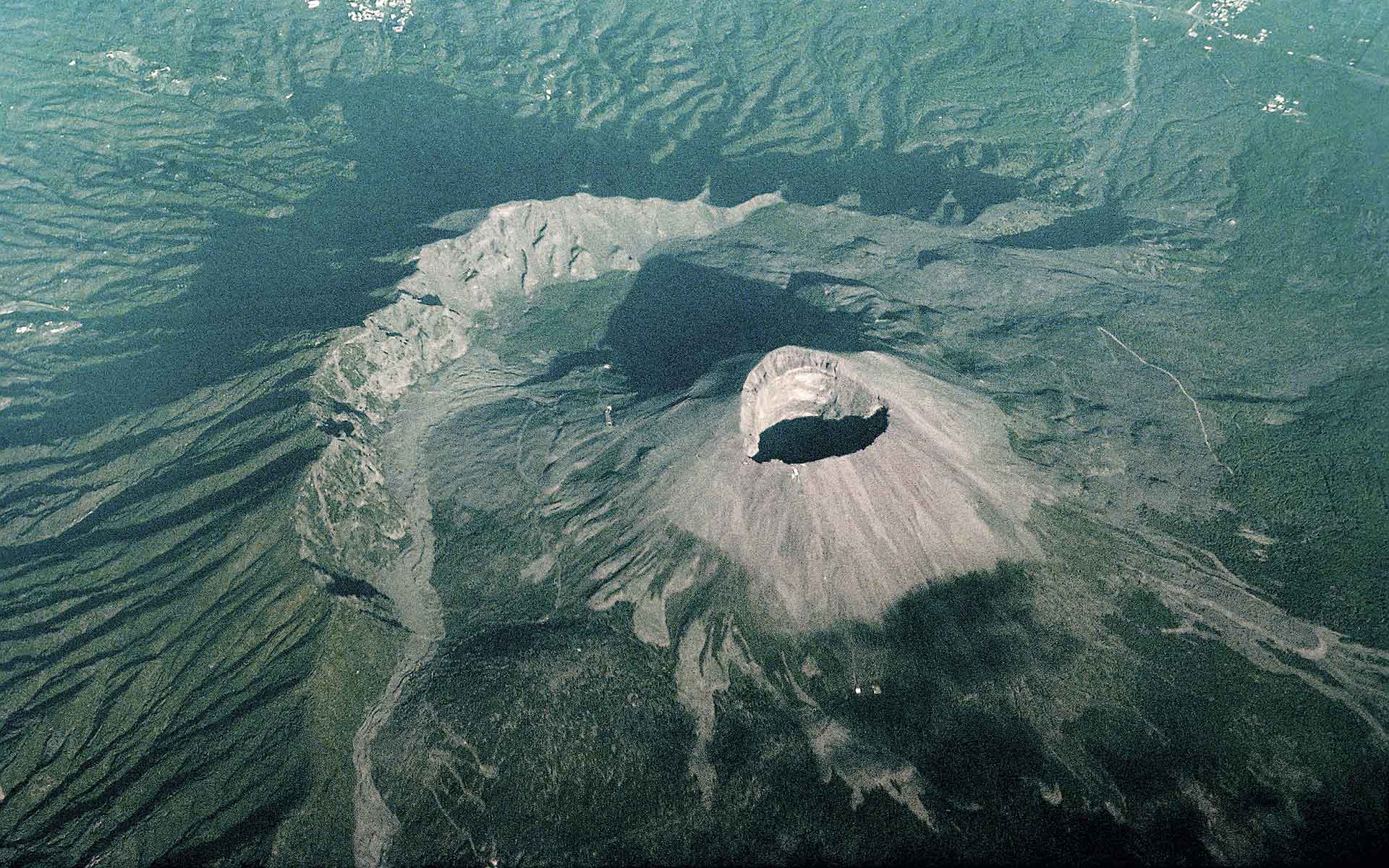 1920x1200 Vesuvius volcano
