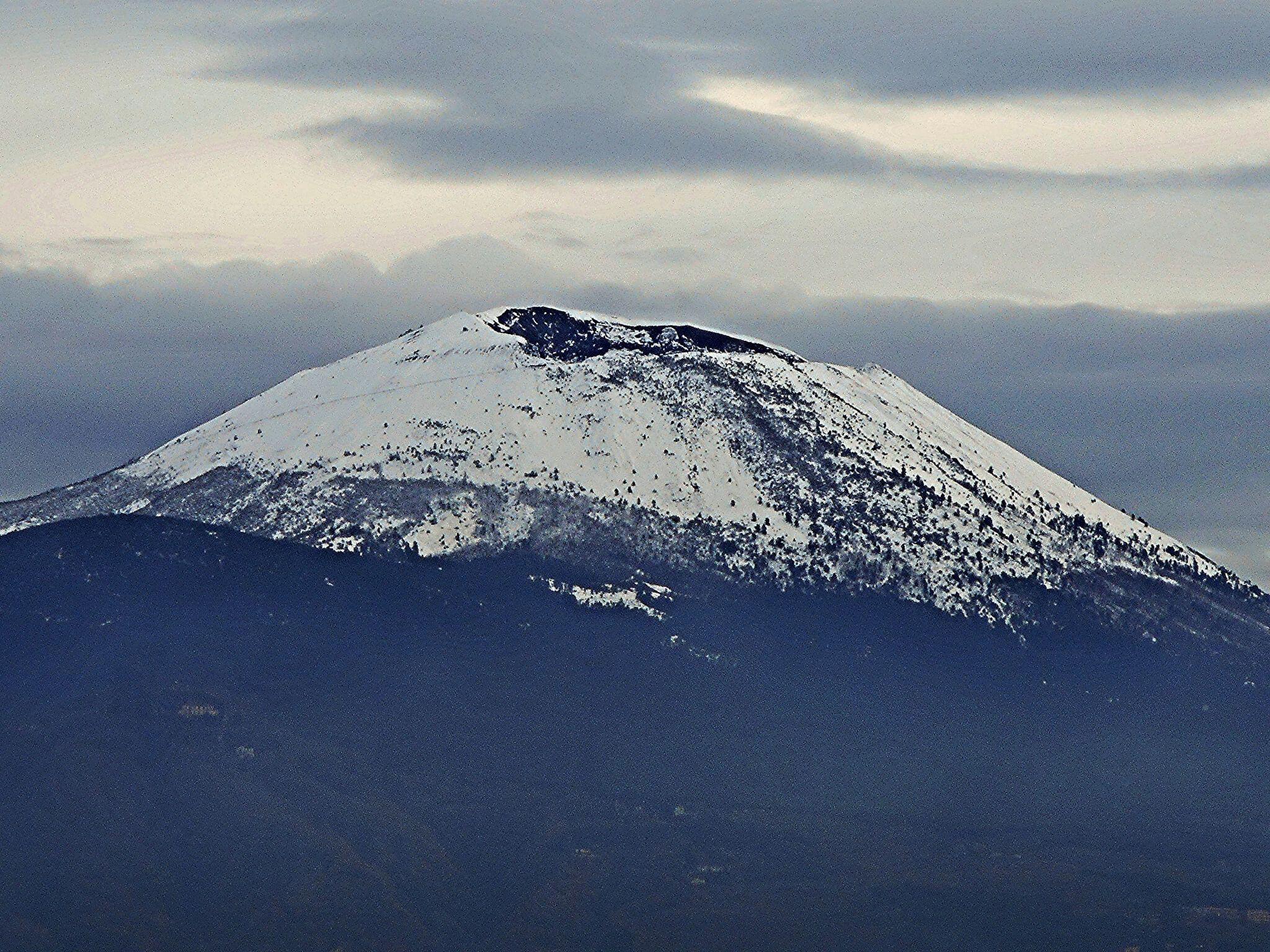 2048x1536 Visit Mount Vesuvius. Volcano Vesuvio. Booking Hotel Vesuvius